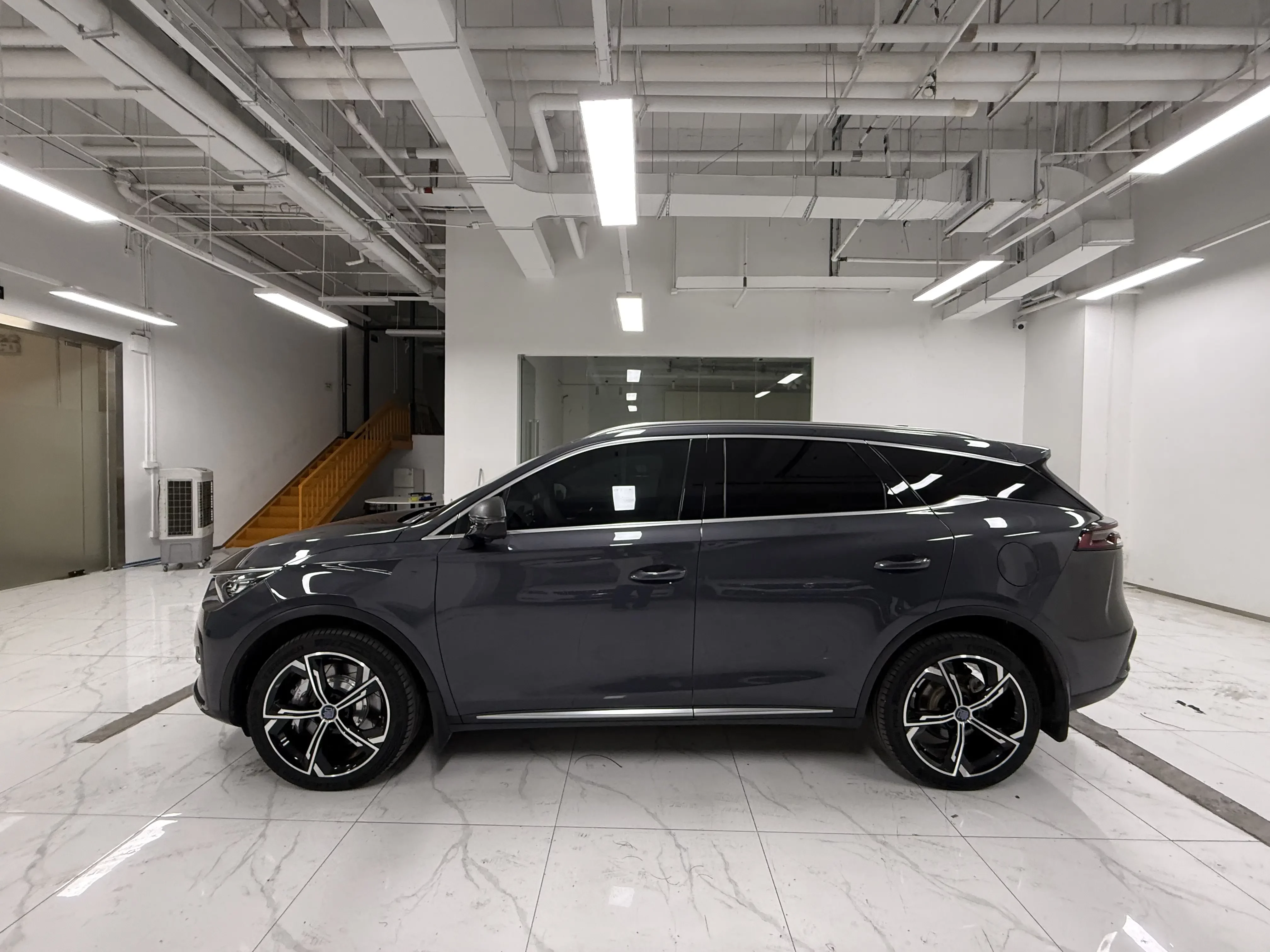 BYD Tang DM