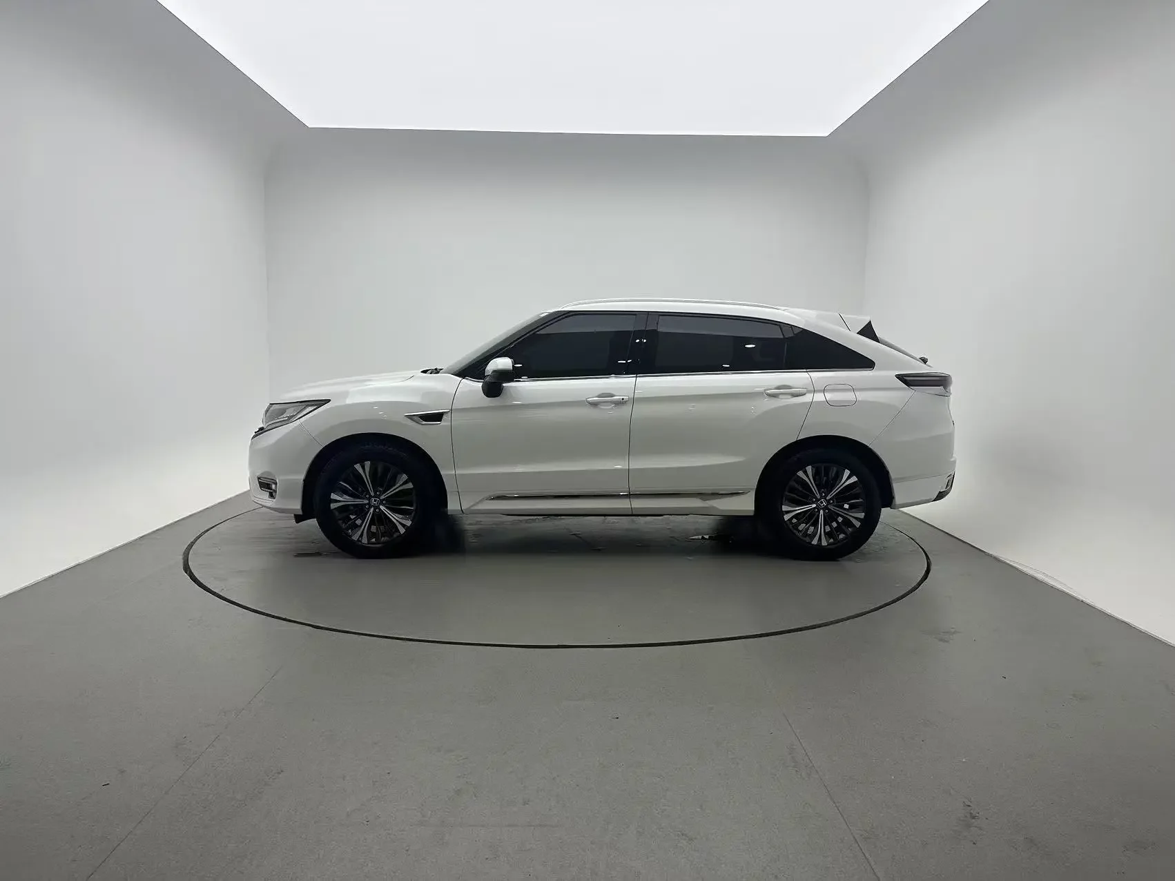 Honda UR-V