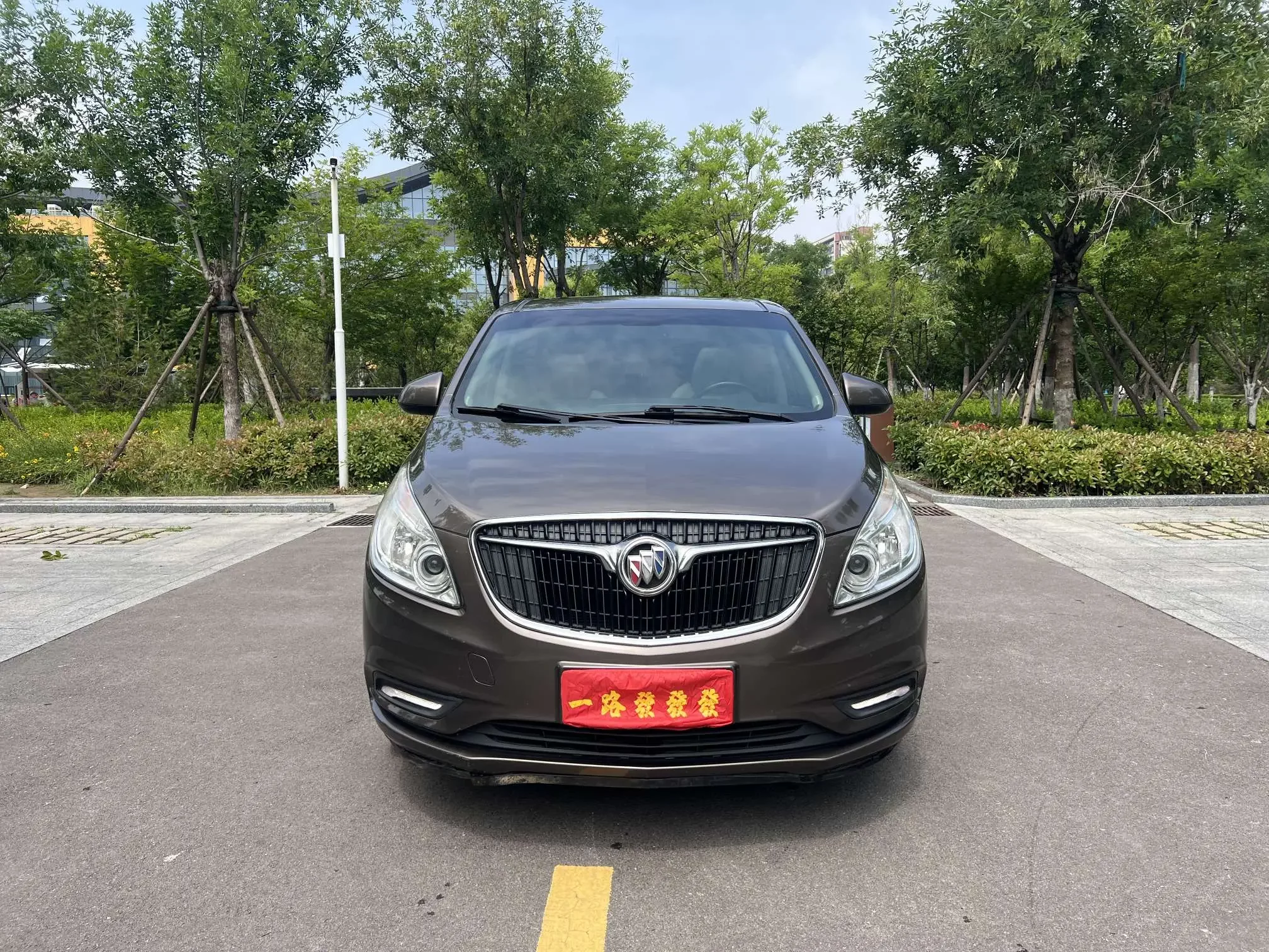 Buick GL8
