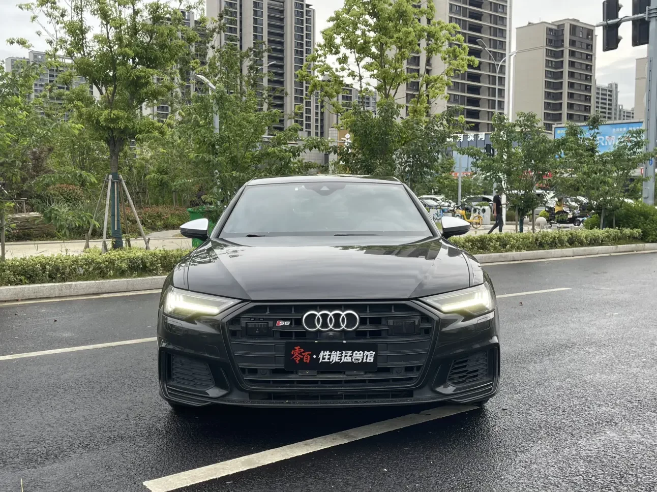 Audi S6