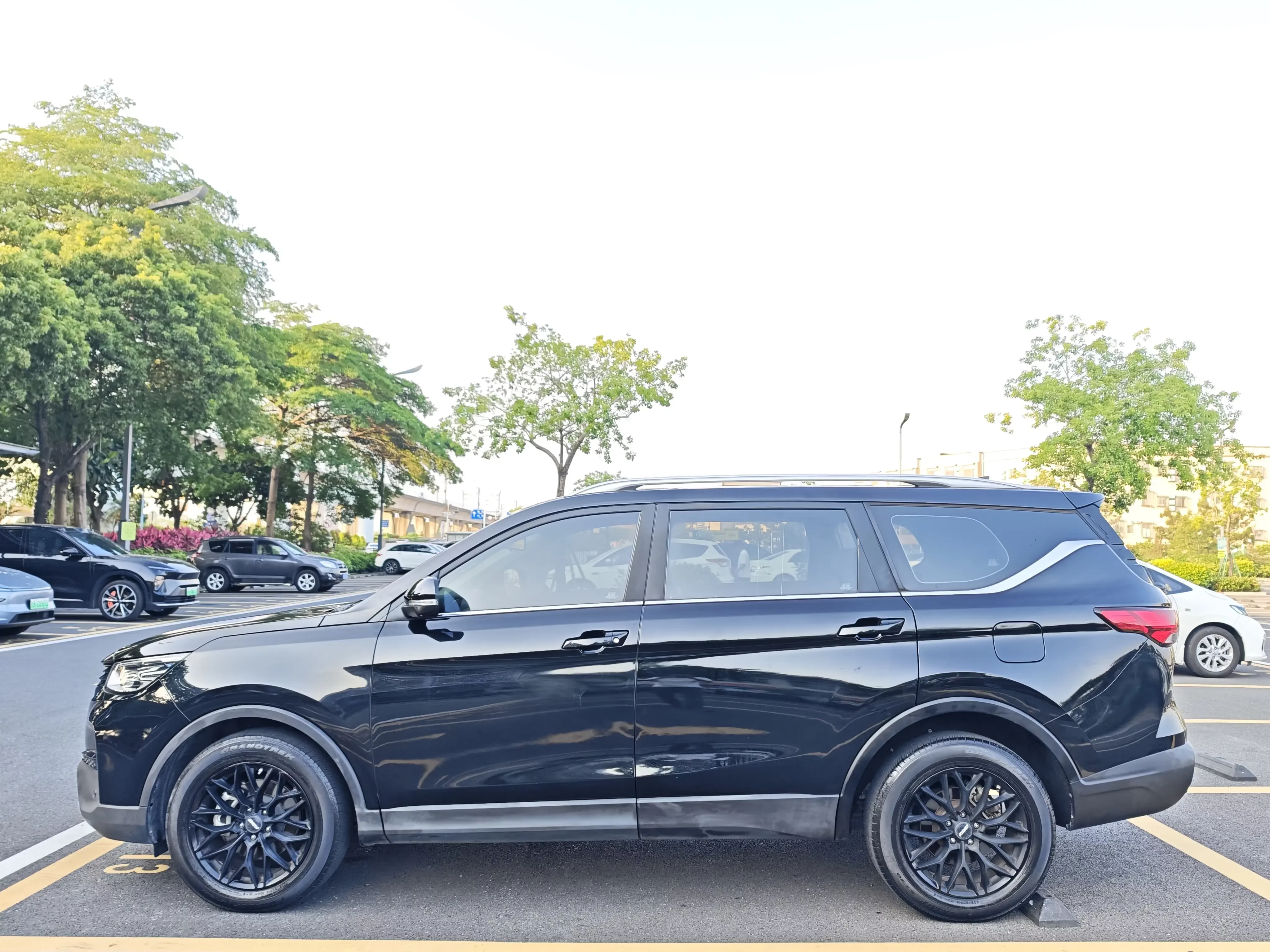 Oshan Changan Auchan Corsa Pro