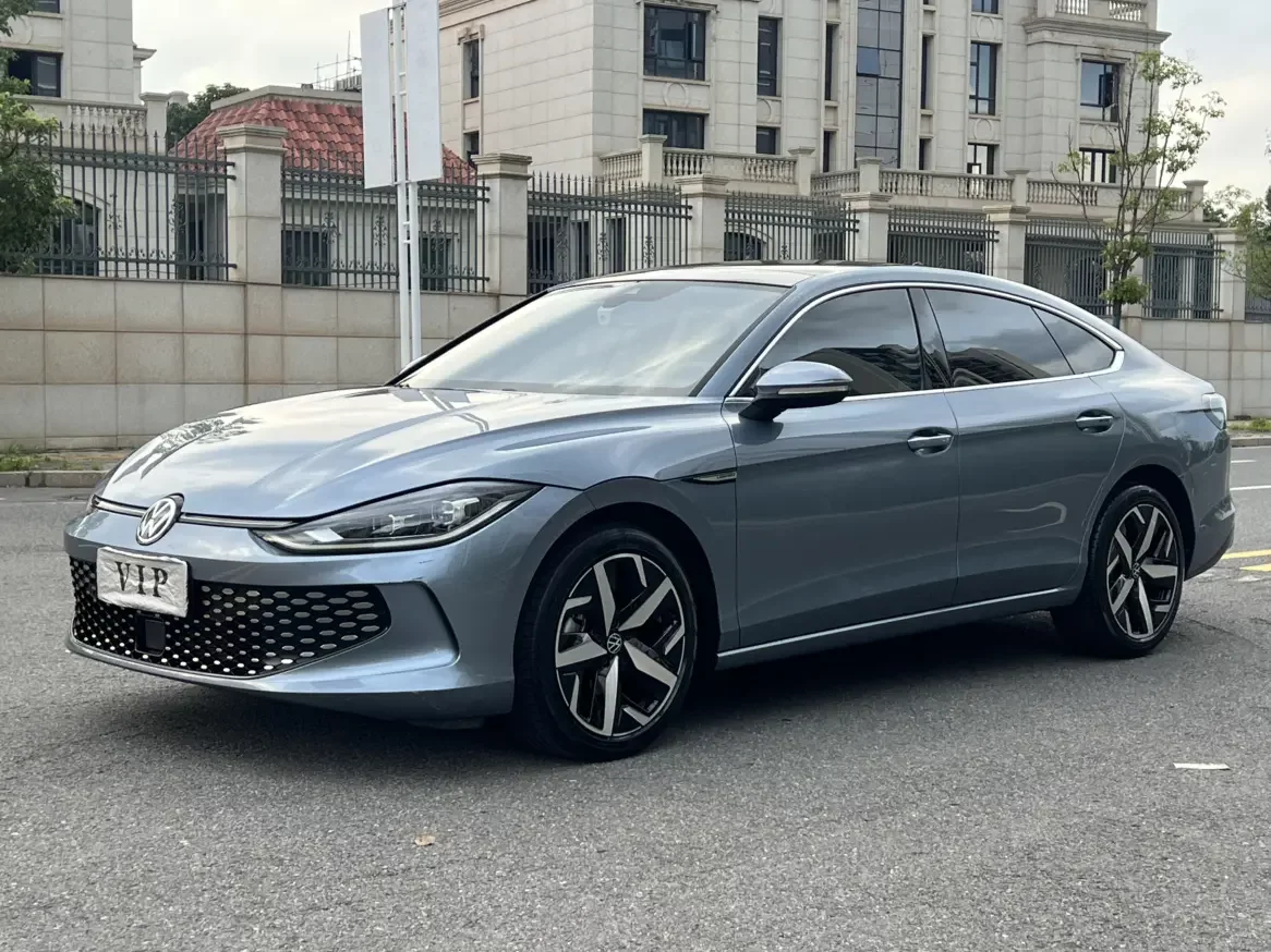 Volkswagen Lamando