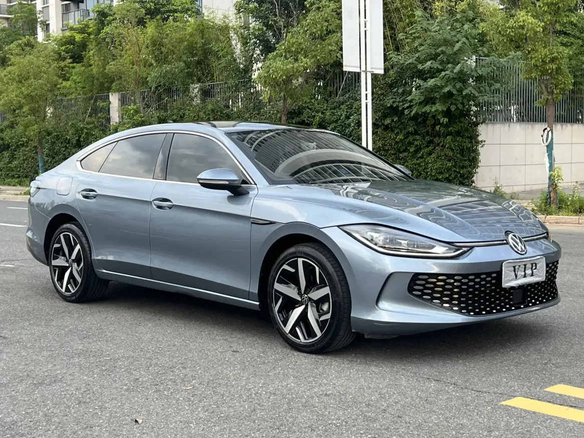 Volkswagen Lamando
