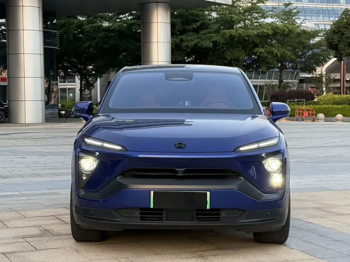 NIO EC6