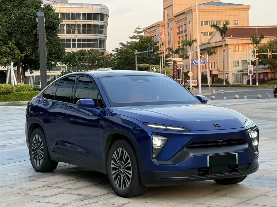 NIO EC6