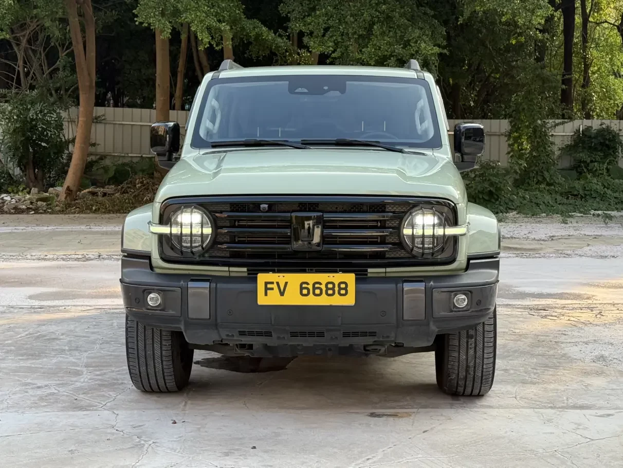 Tank 300