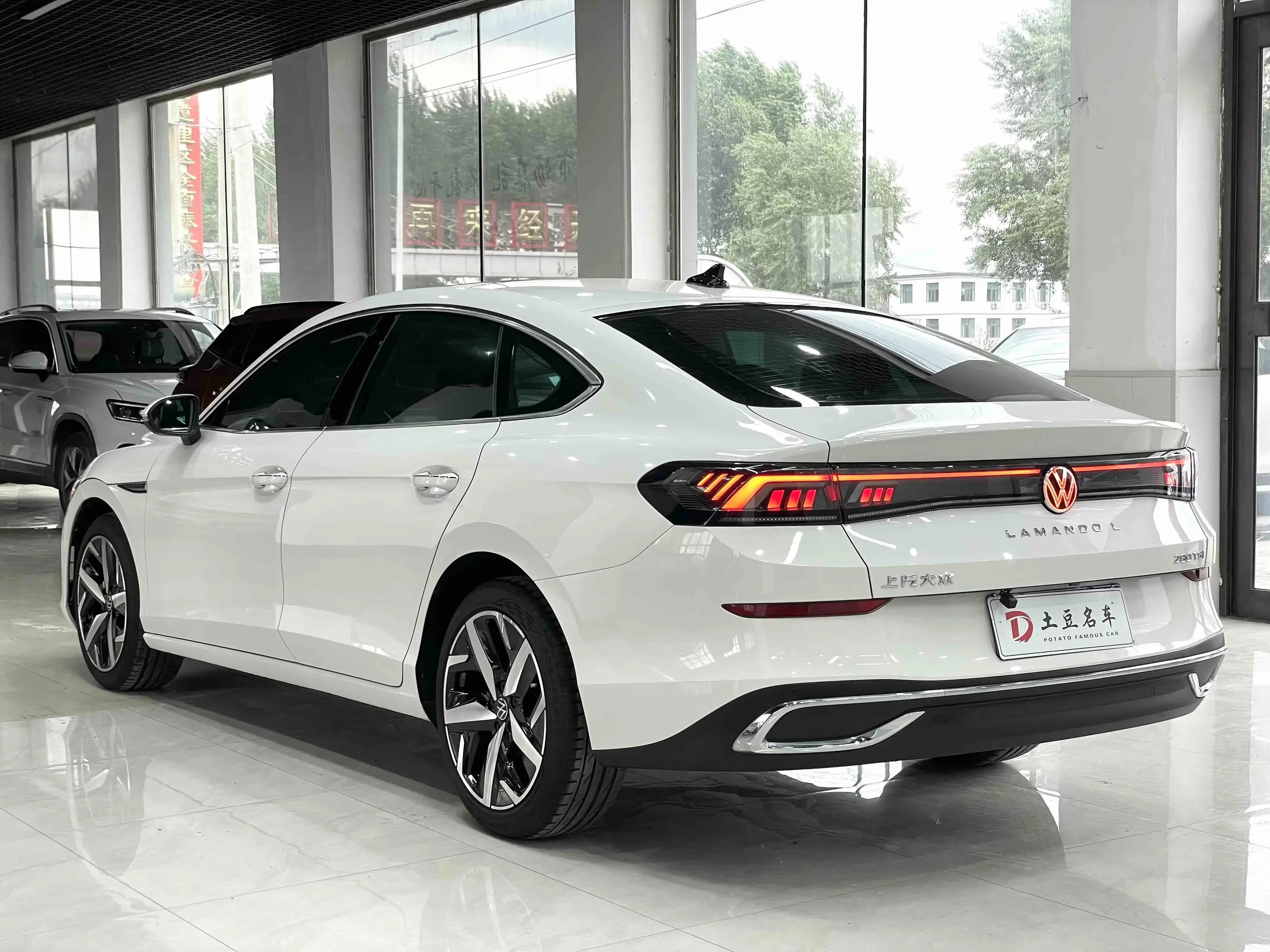 Volkswagen Lamando