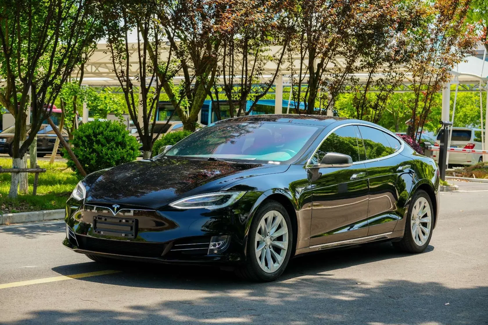 Tesla Model S