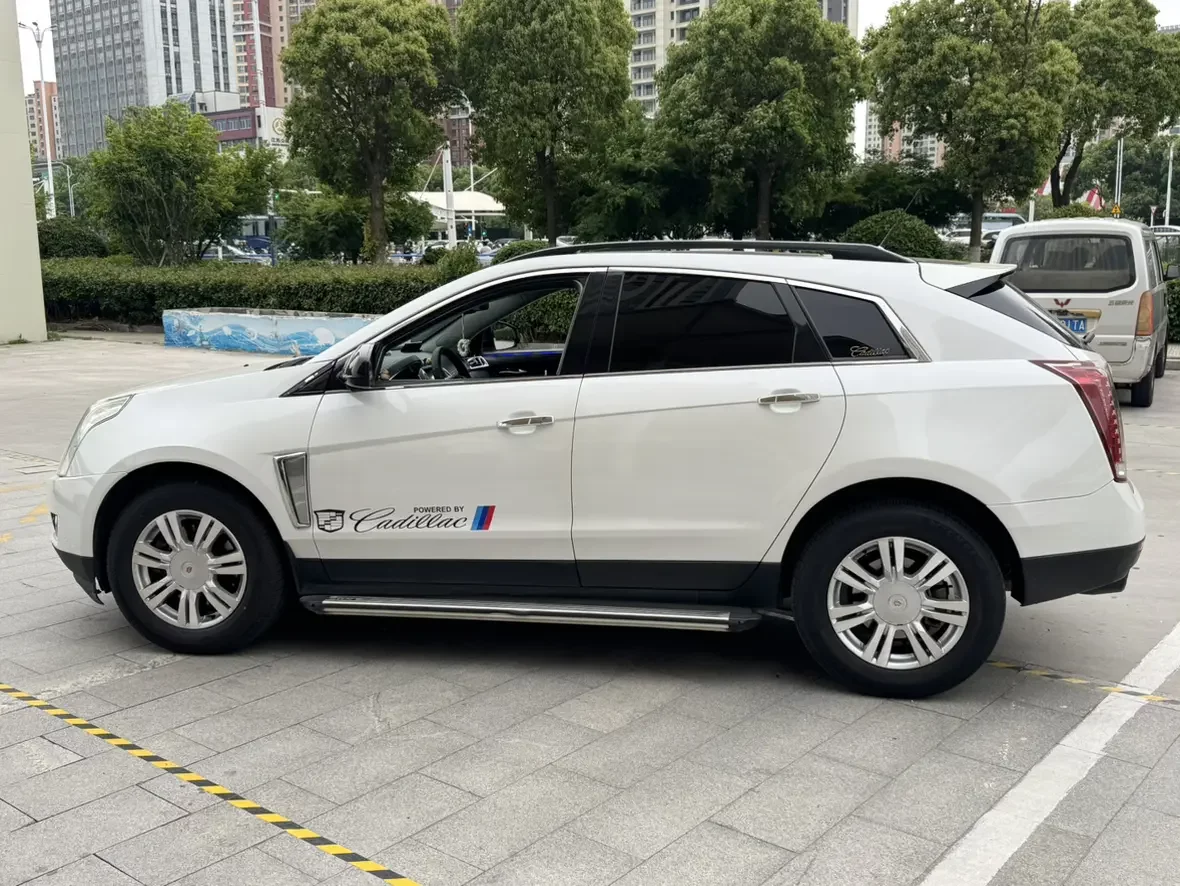 Cadillac SRX