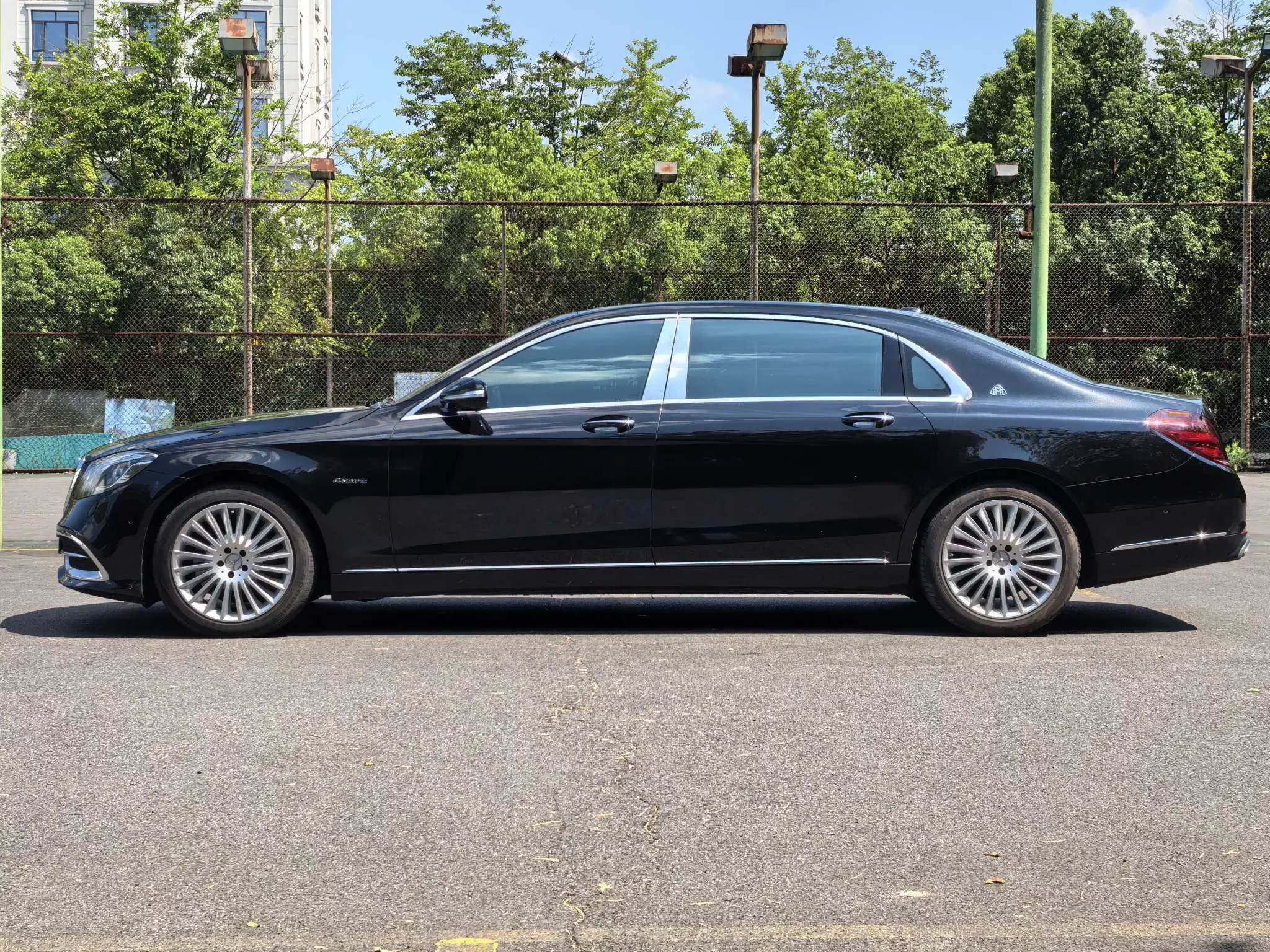 Mercedes-Benz Maybach S-Class