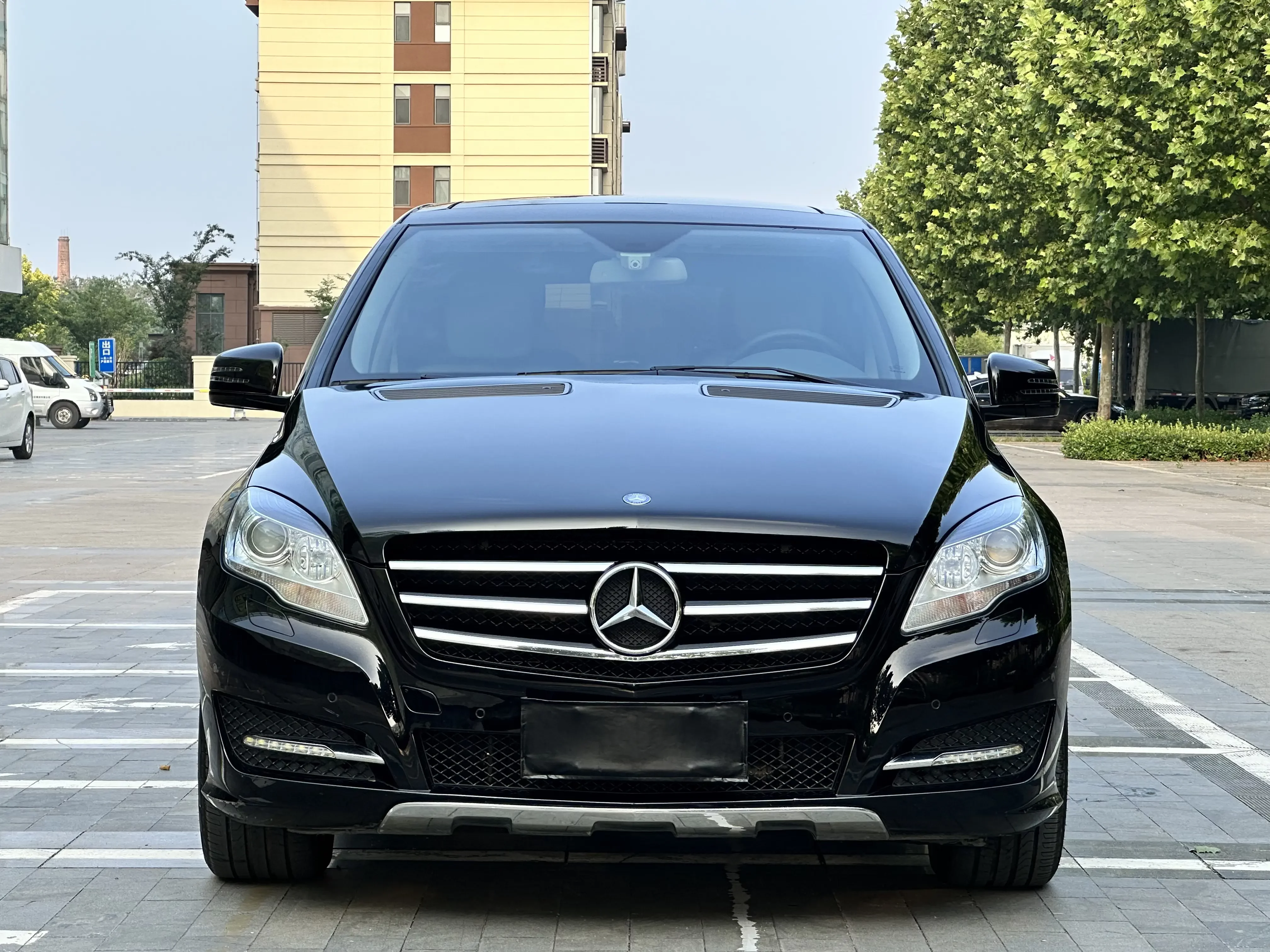 Mercedes-Benz R-Class