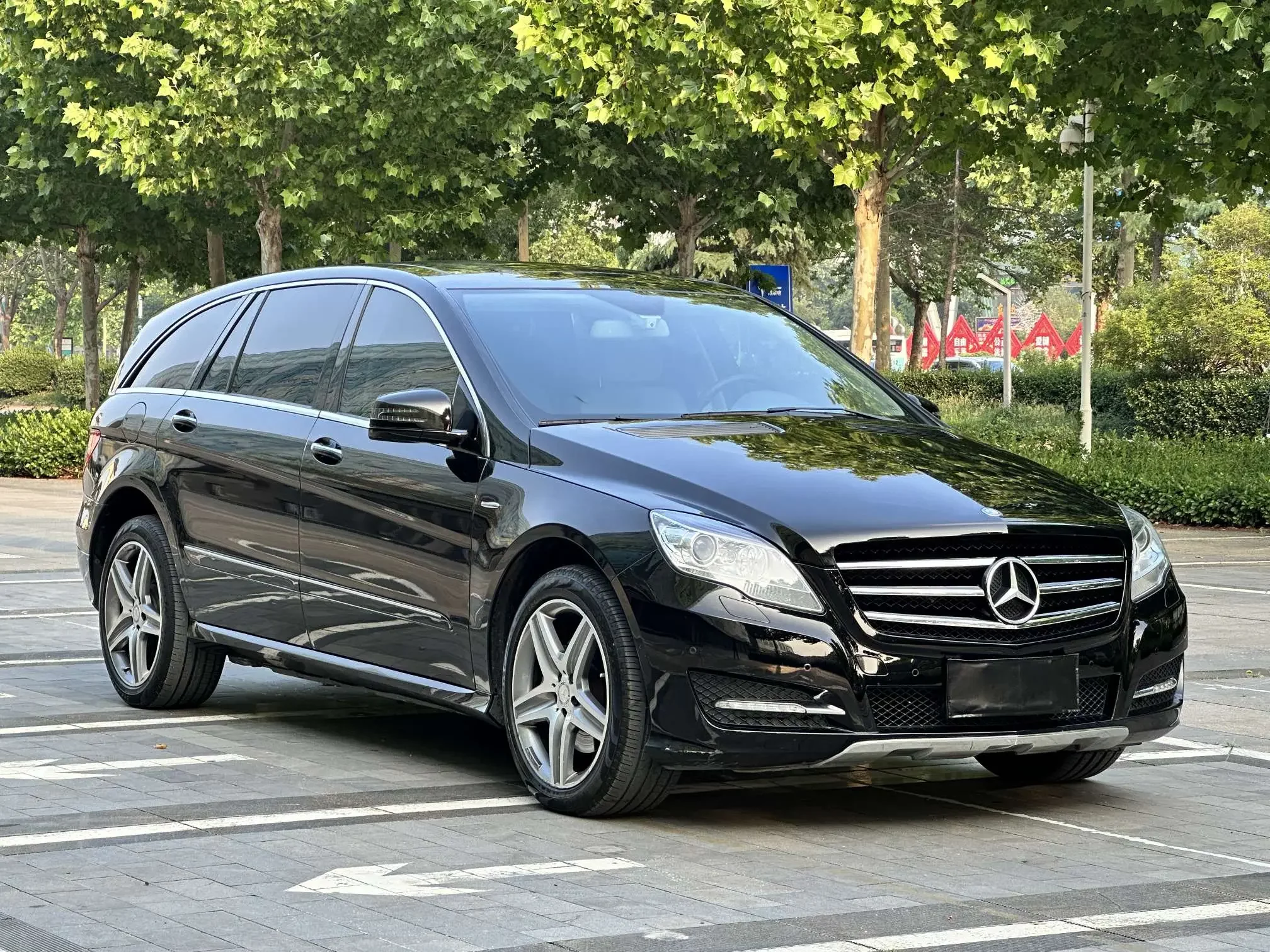 Mercedes-Benz R-Class