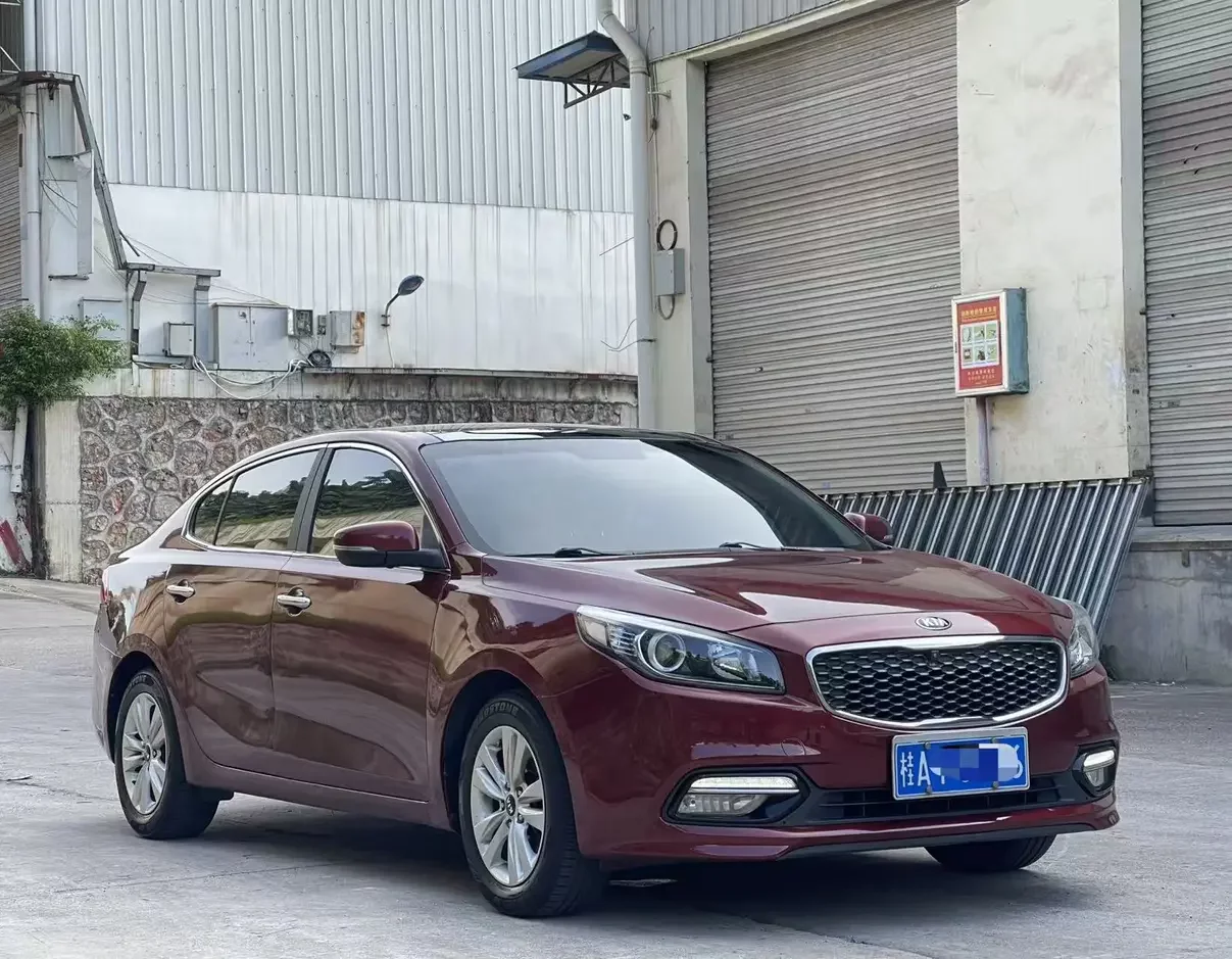 Kia K4