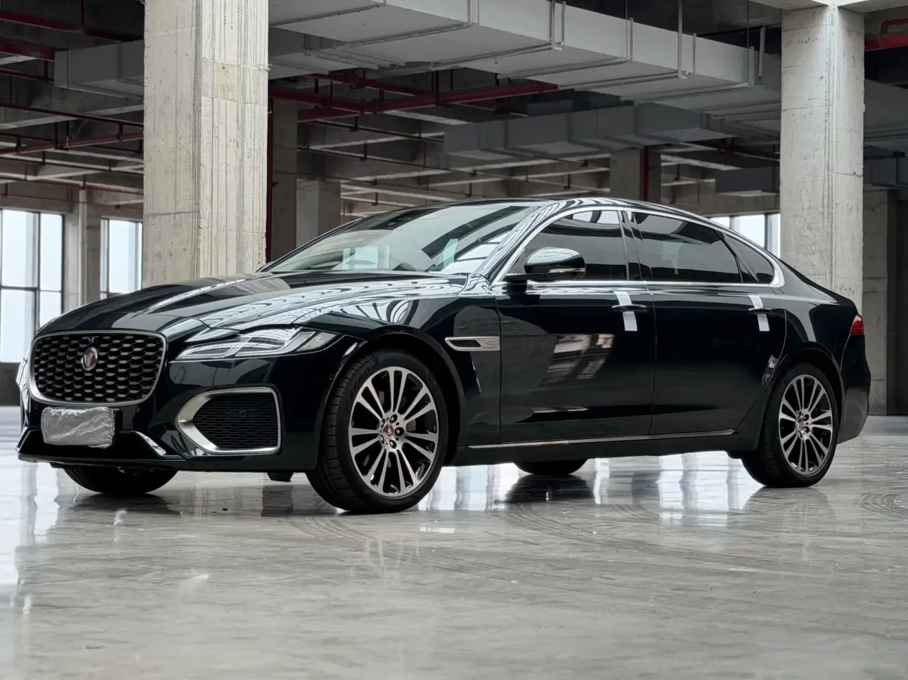 Jaguar XFL