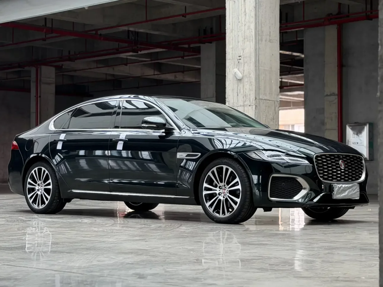 Jaguar XFL