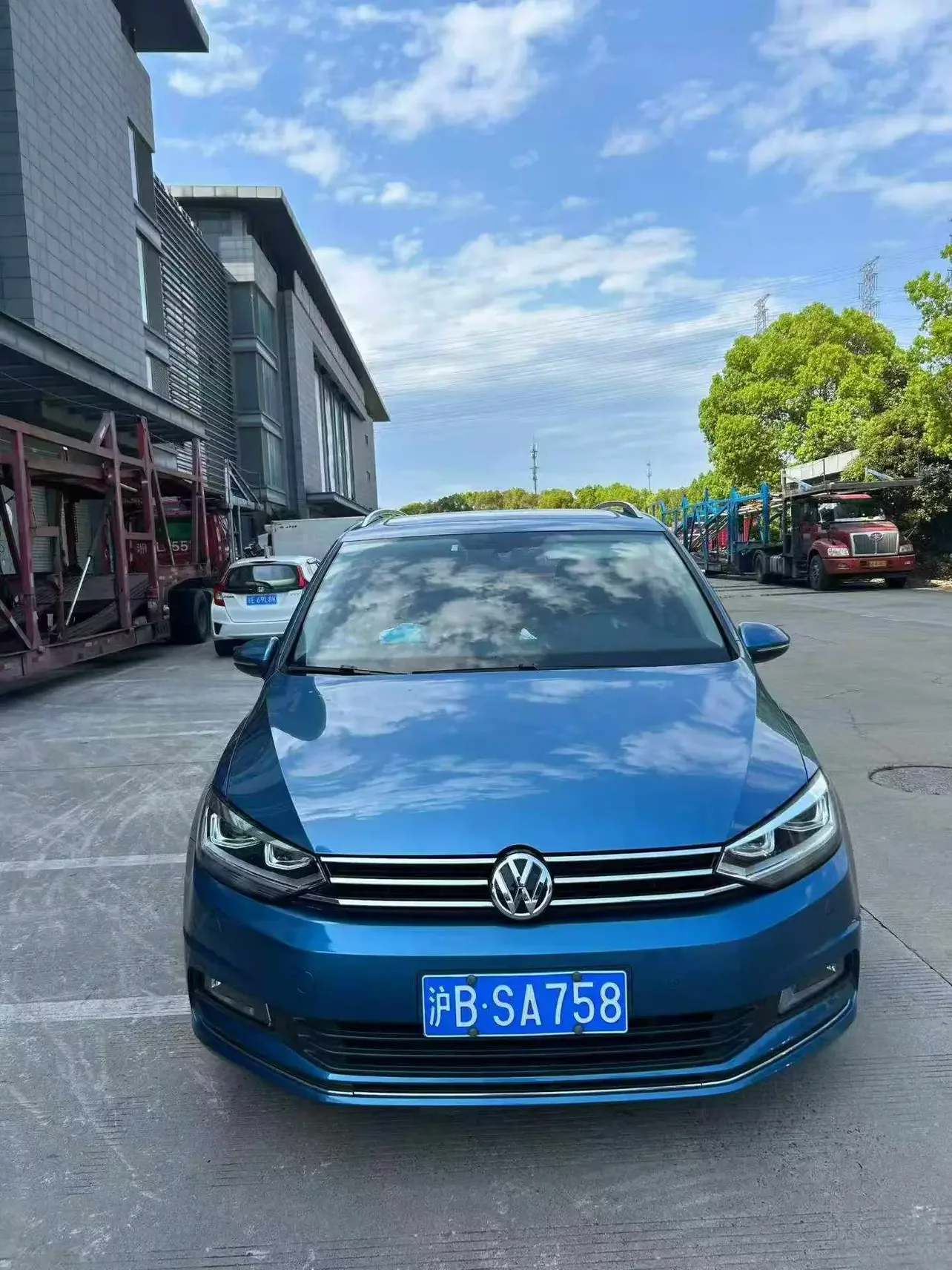 Volkswagen Touran L