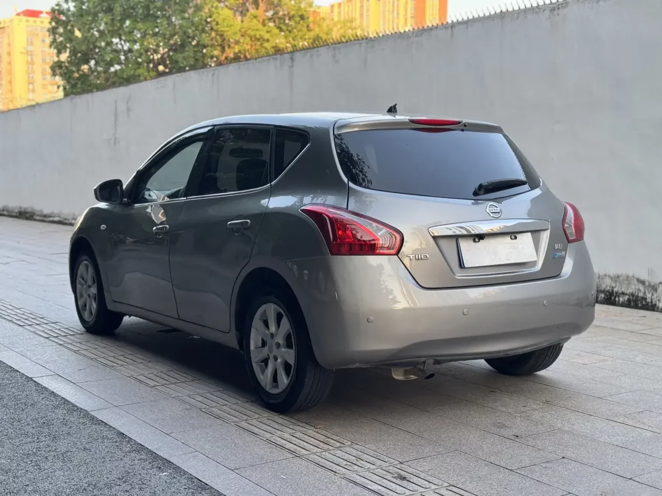 Nissan Tiida