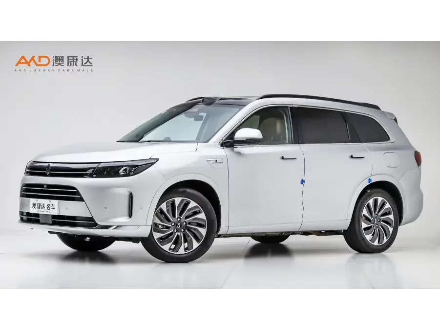 AITO M7 (Wenjie M7)  из Китая