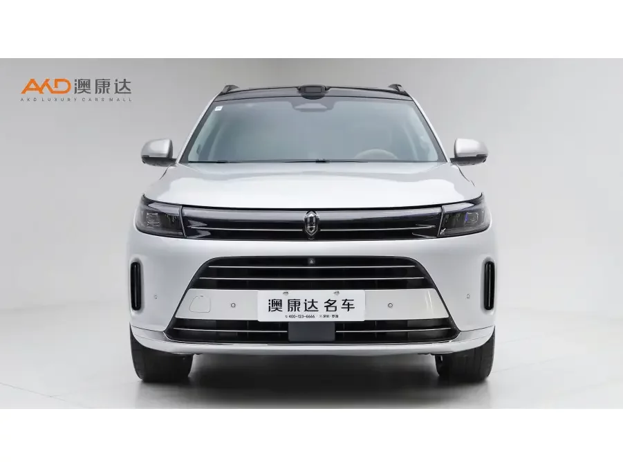 AITO M7 (Wenjie M7)  из Китая