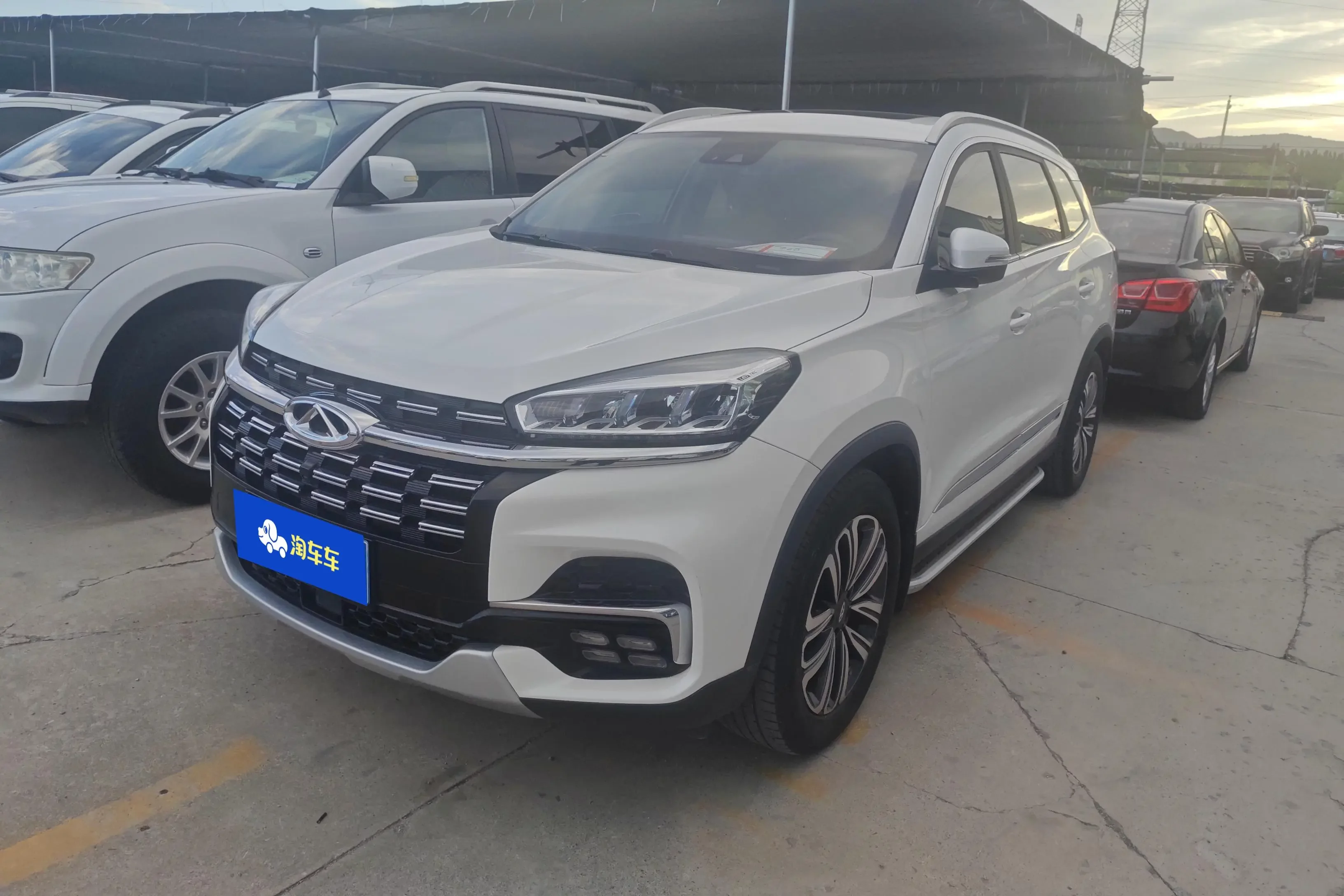 Chery Tiggo 8