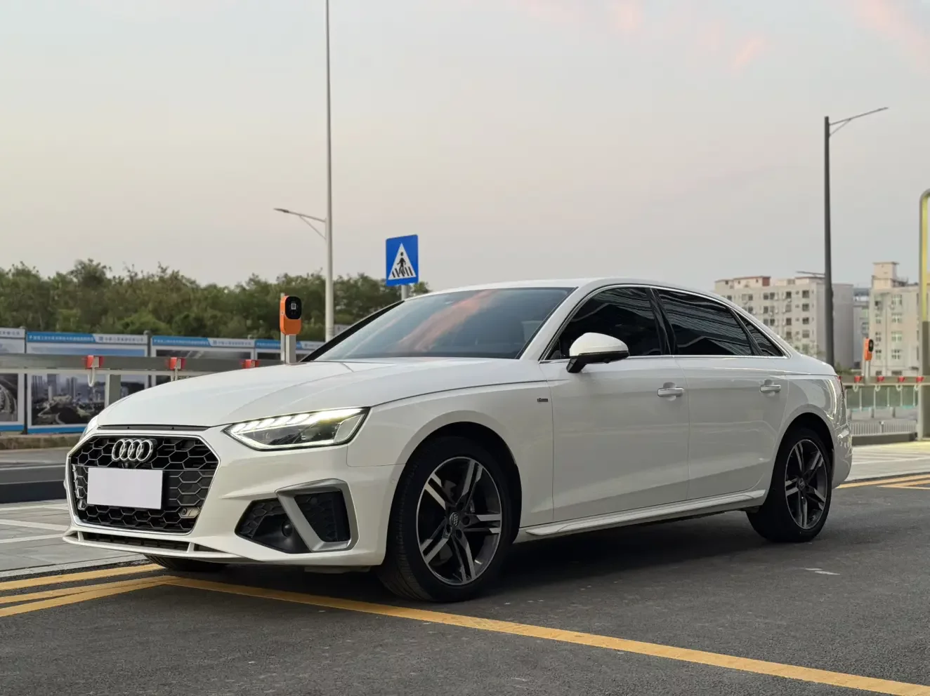 Audi A4L
