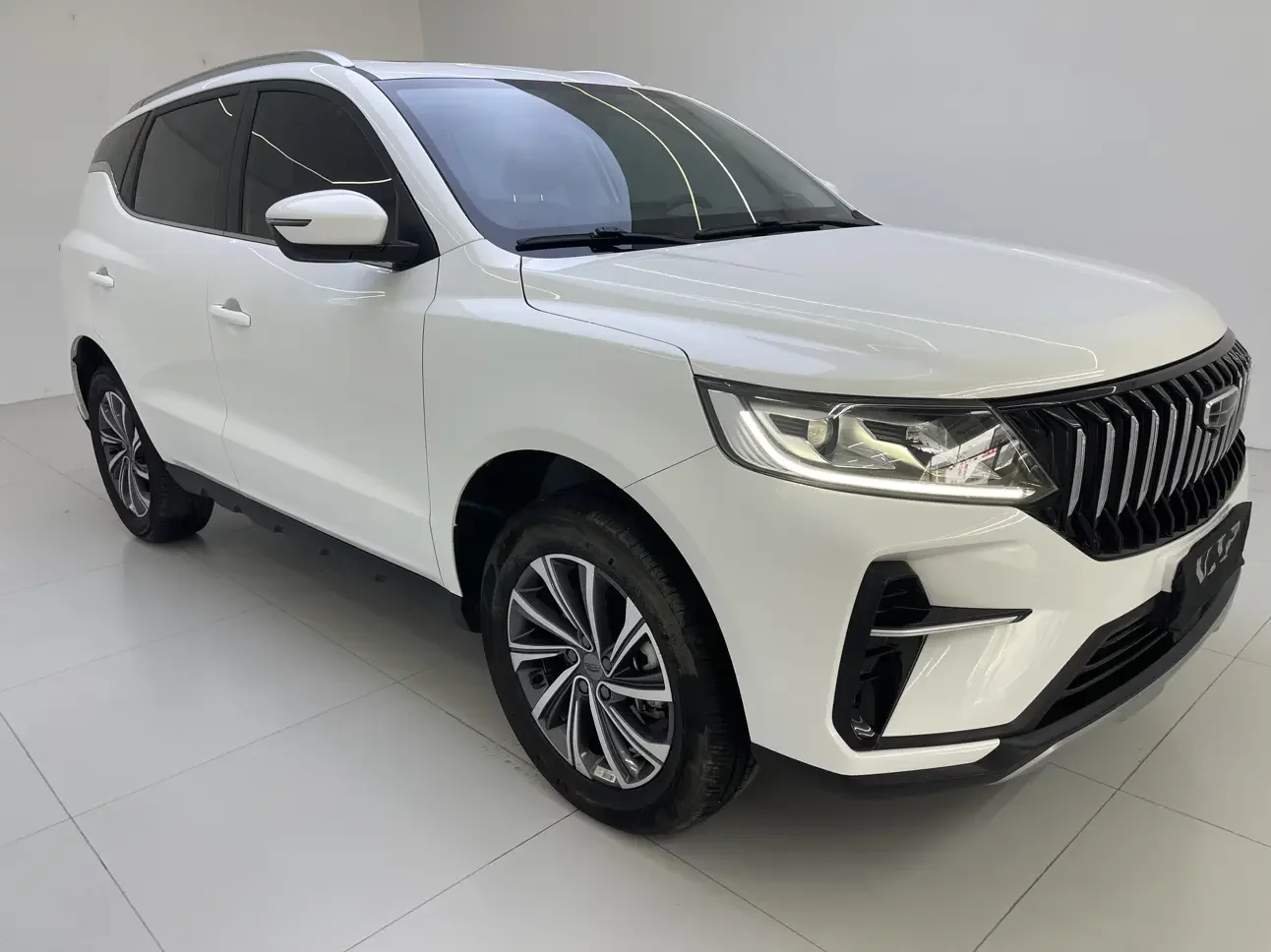 Geely Vision X6