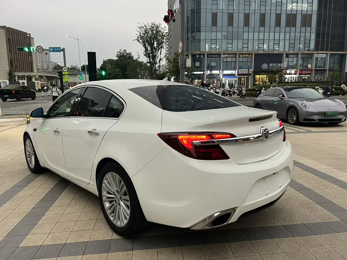 Buick Majesty
