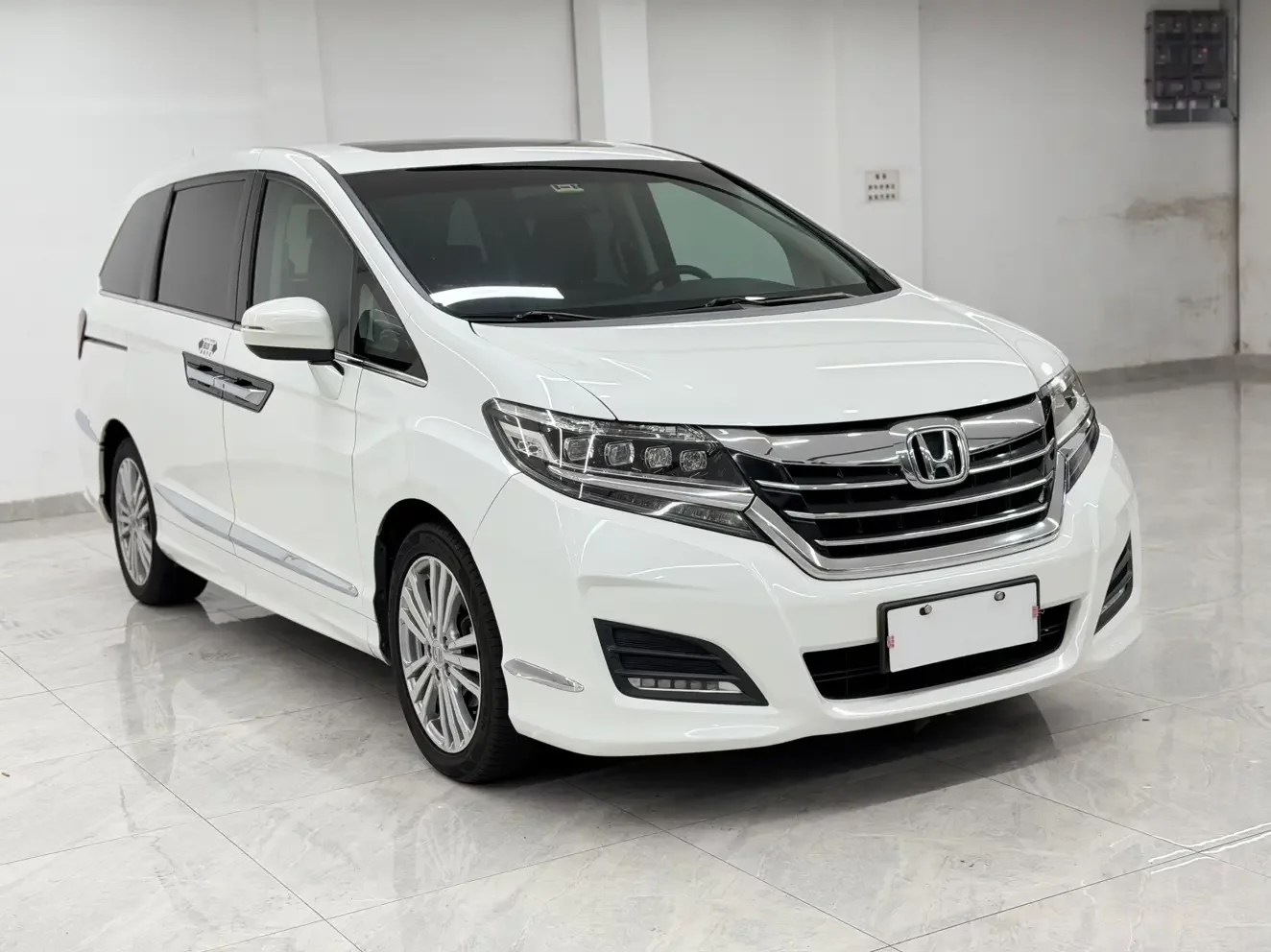 Honda Elysion