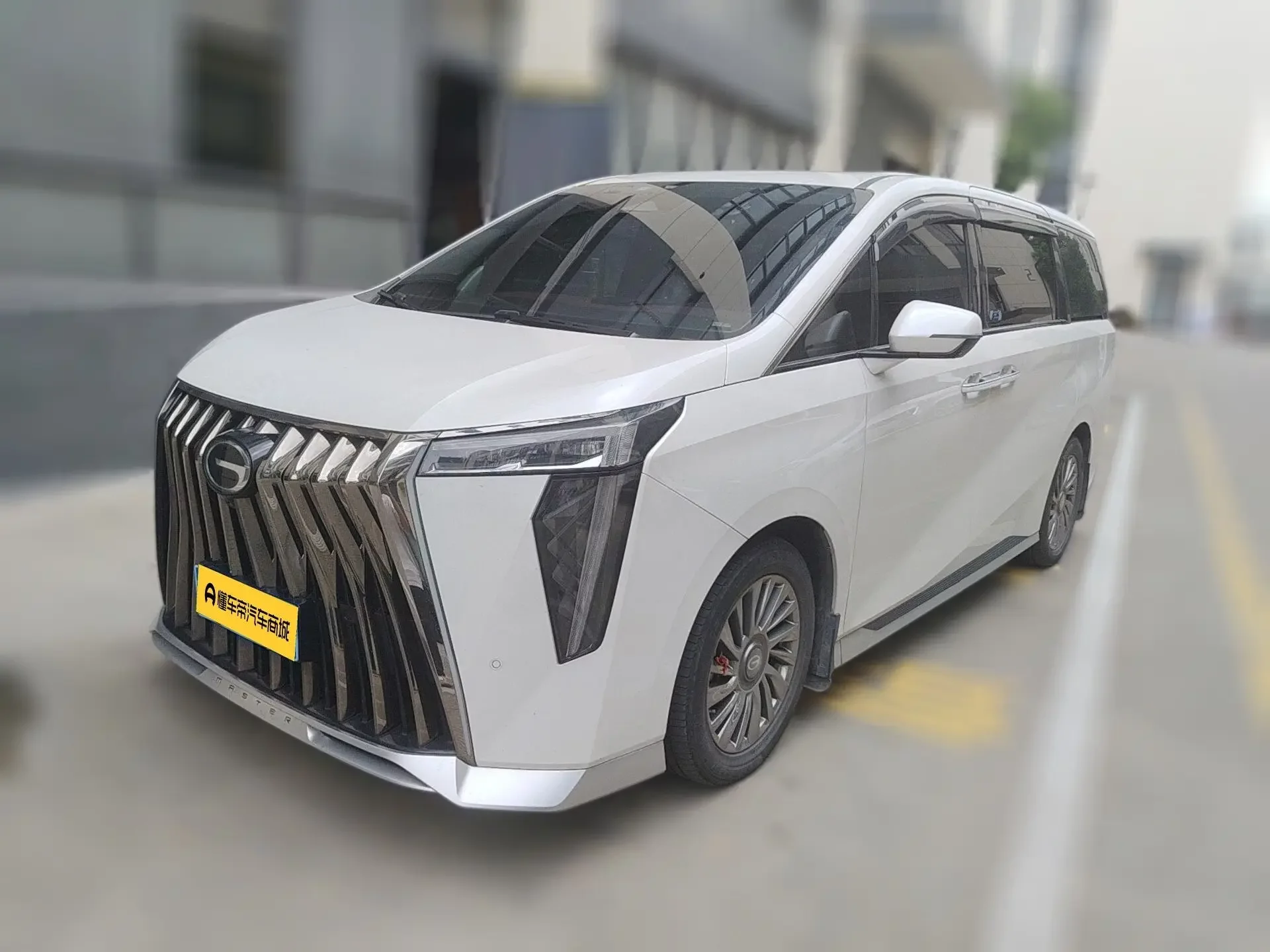 GAC Trumpchi M8