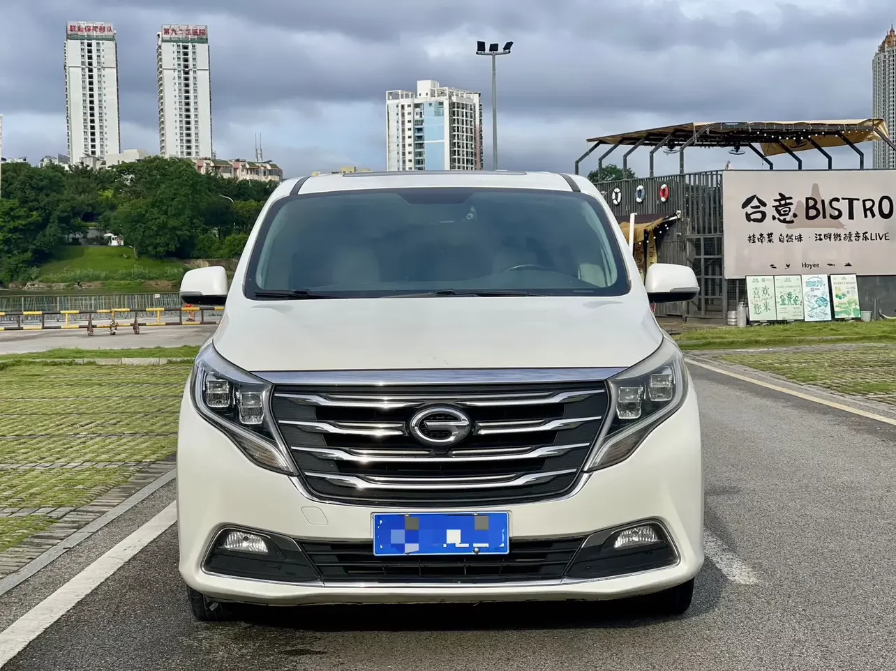 GAC Trumpchi M8