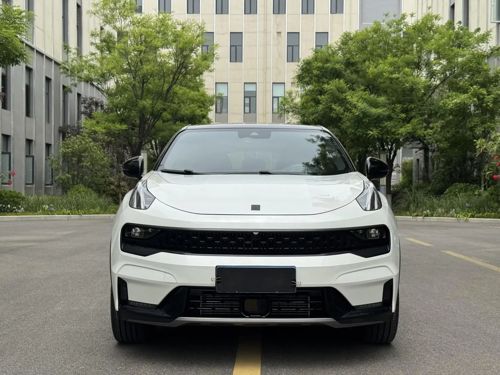 Lynk & Co 05