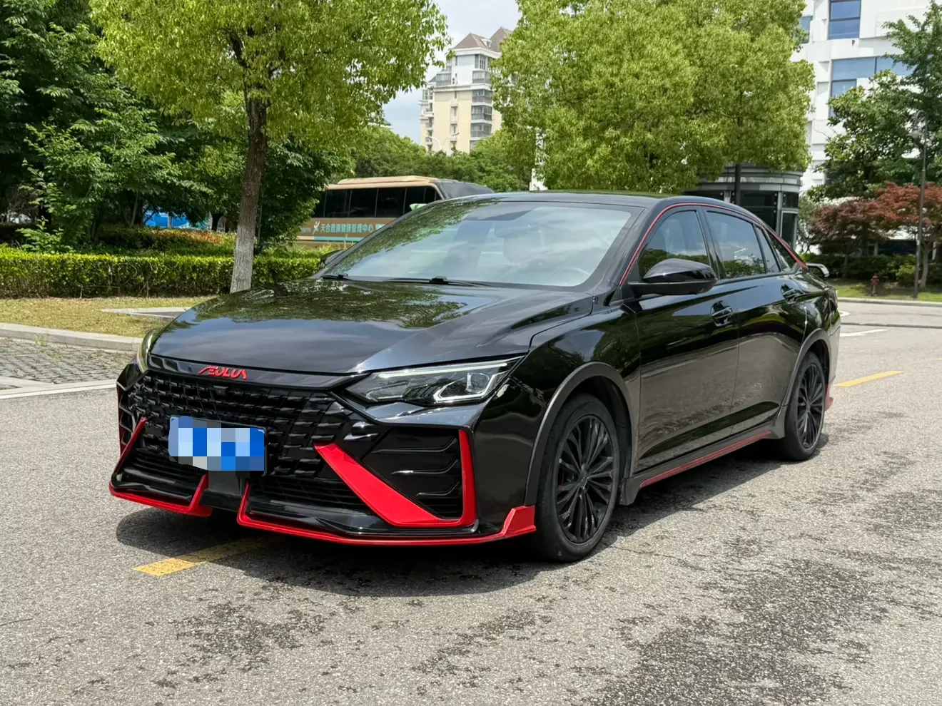 Dongfeng Yixuan MAX