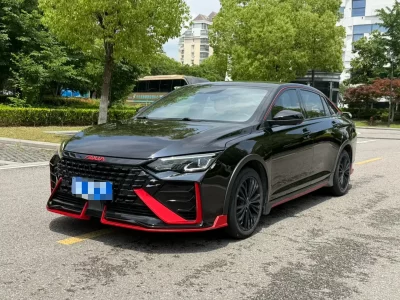 Dongfeng Yixuan MAX