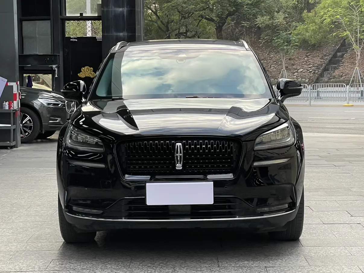 Lincoln adventurer