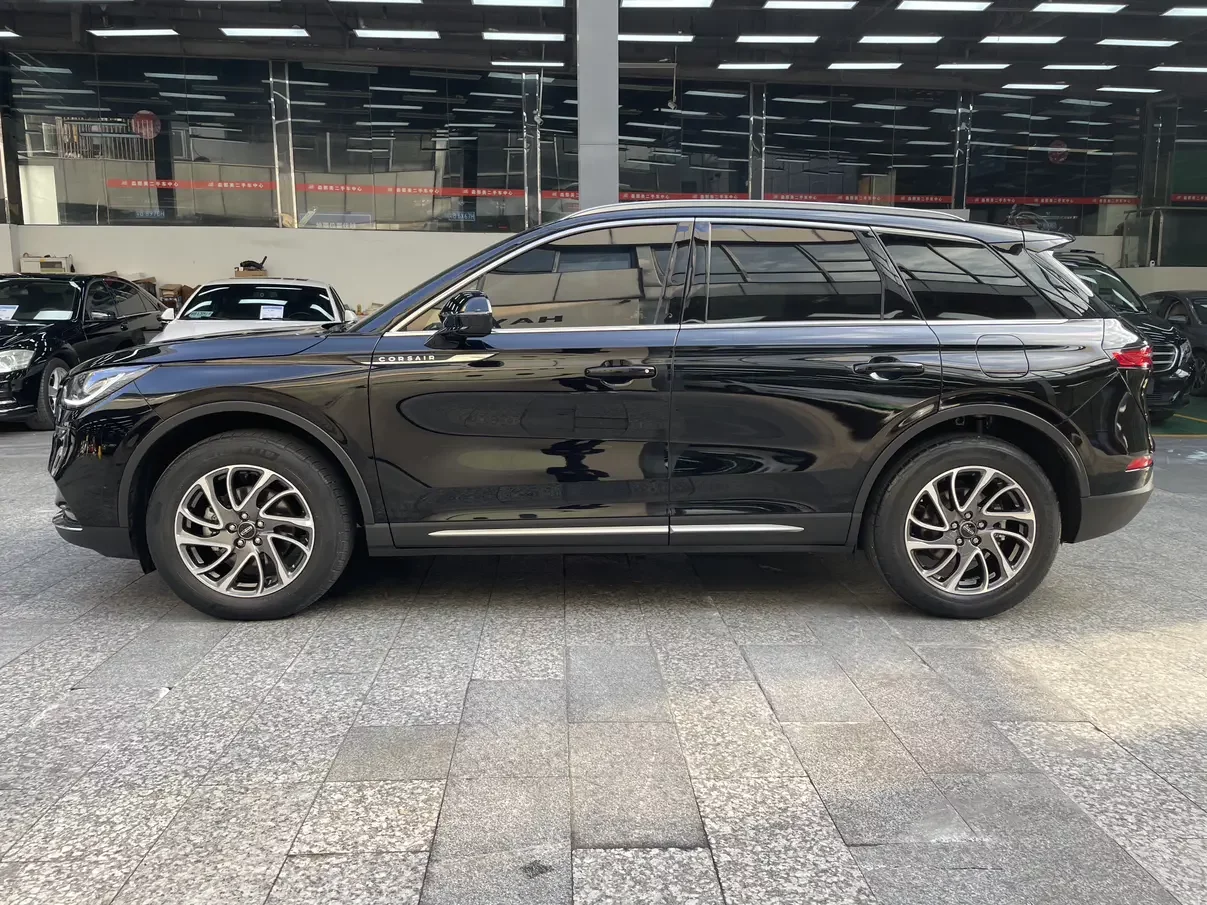 Lincoln adventurer