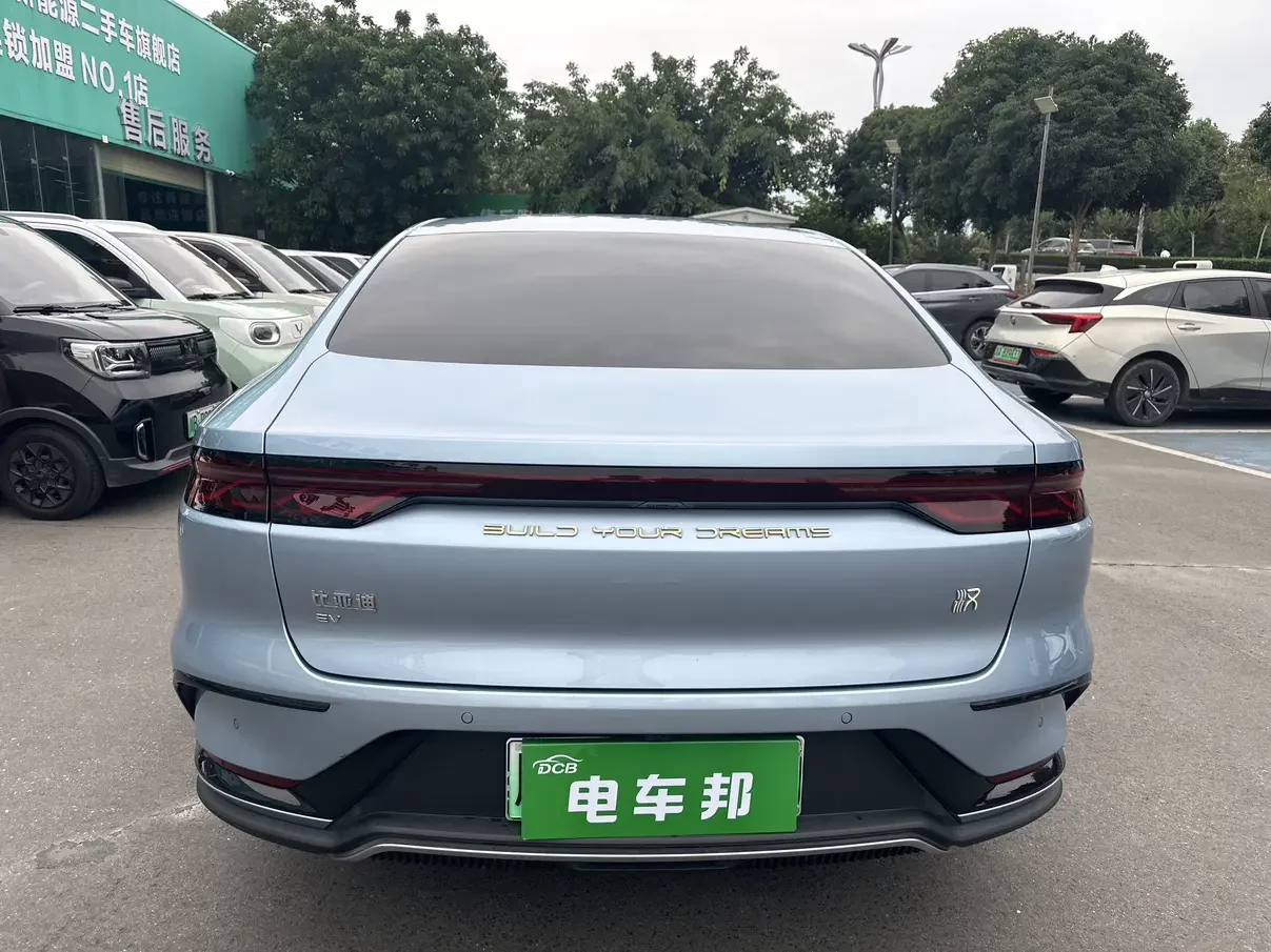 BYD Han EV