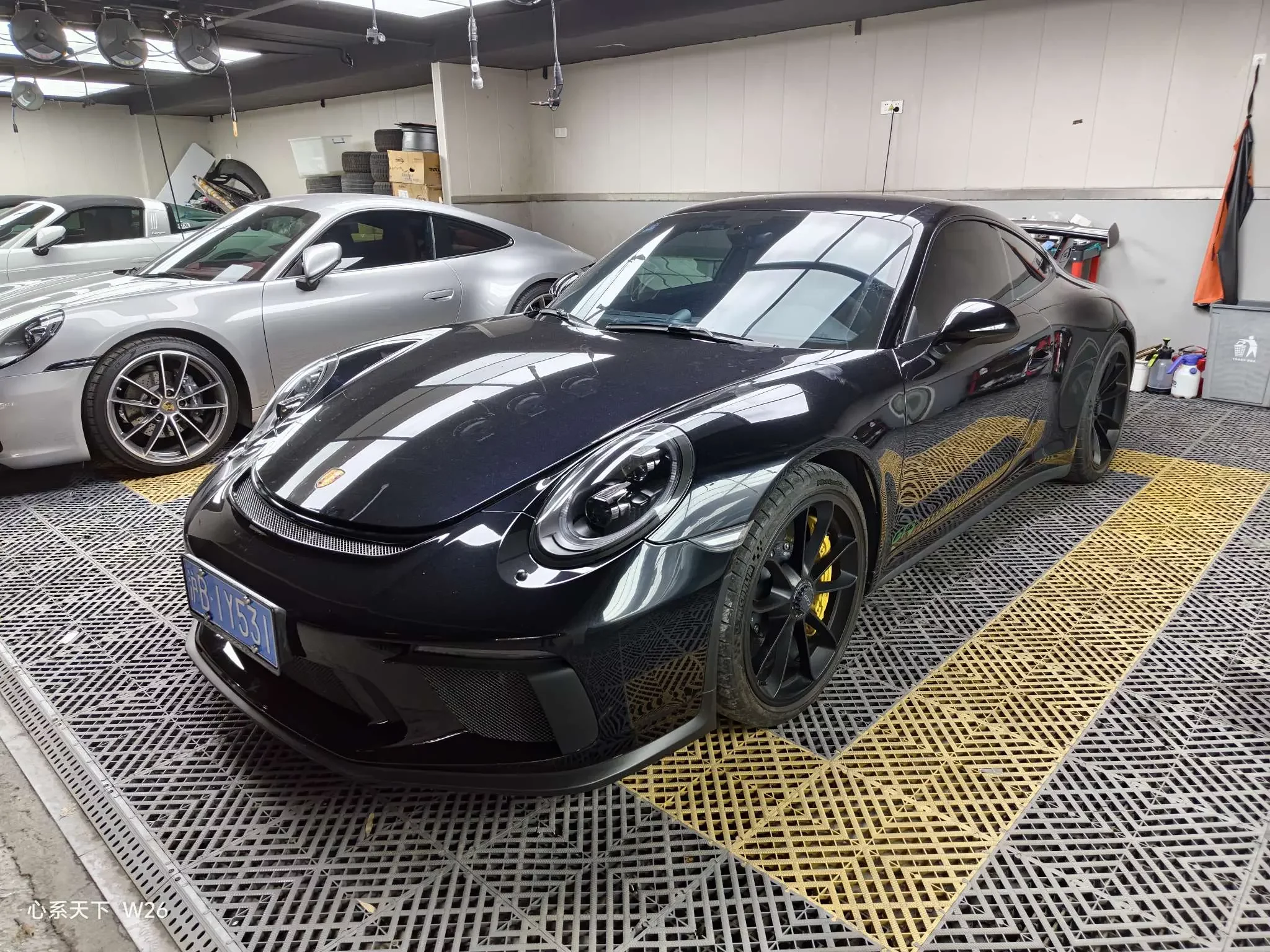 Porsche 911