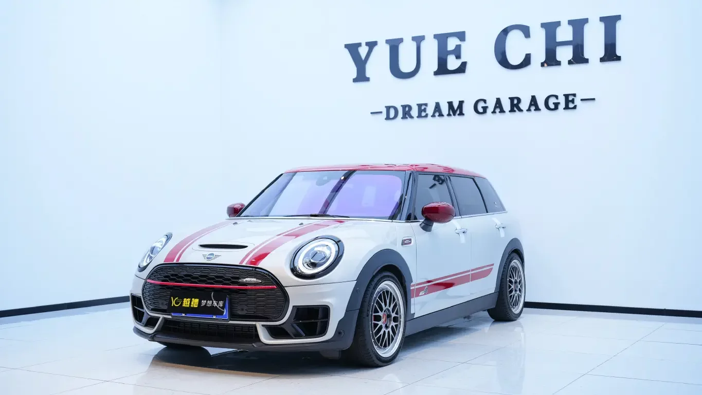 MINI JCW CLUBMAN