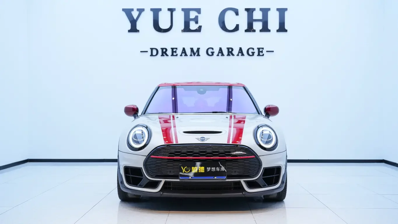 MINI JCW CLUBMAN