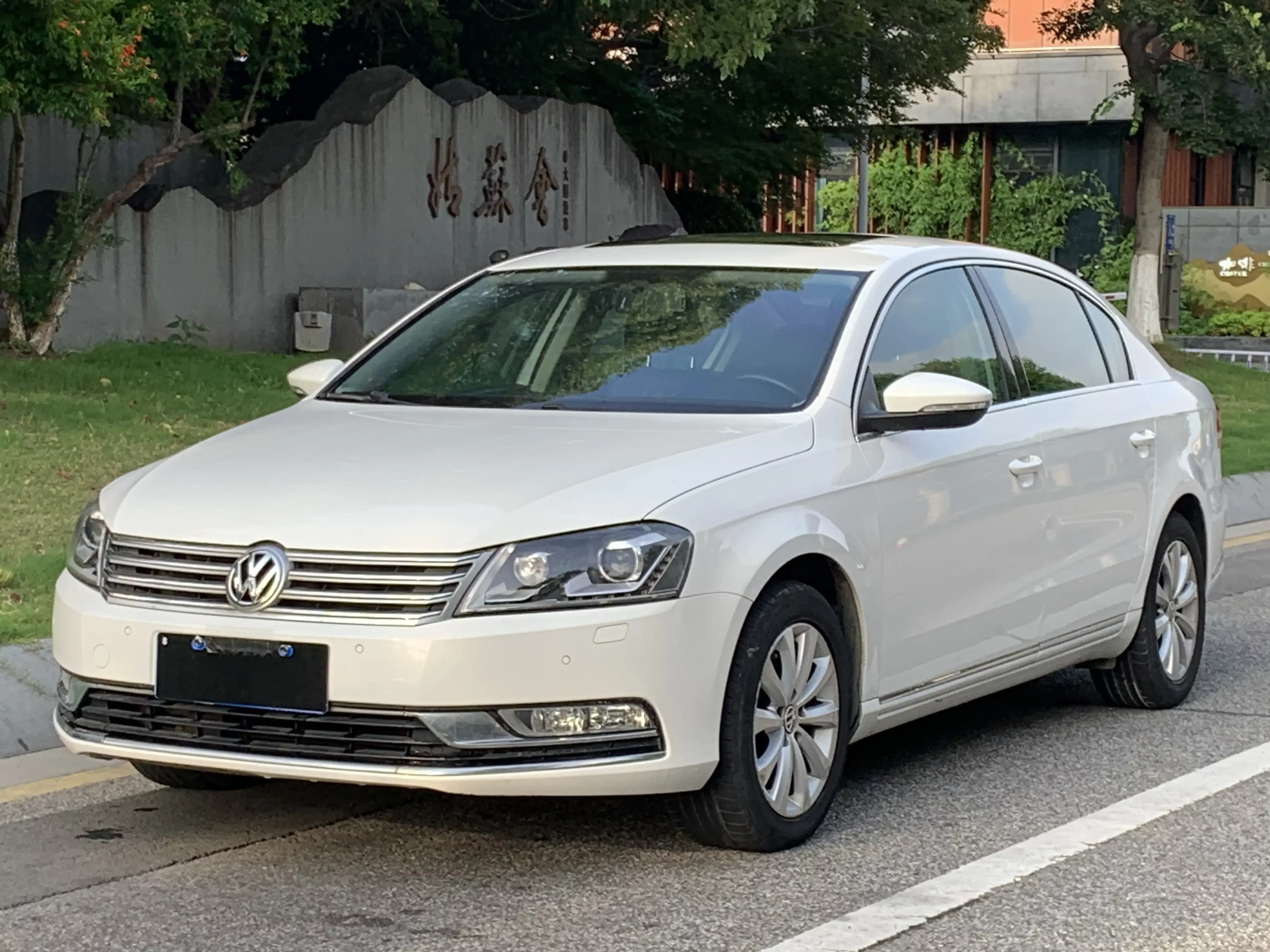 Volkswagen Magotan