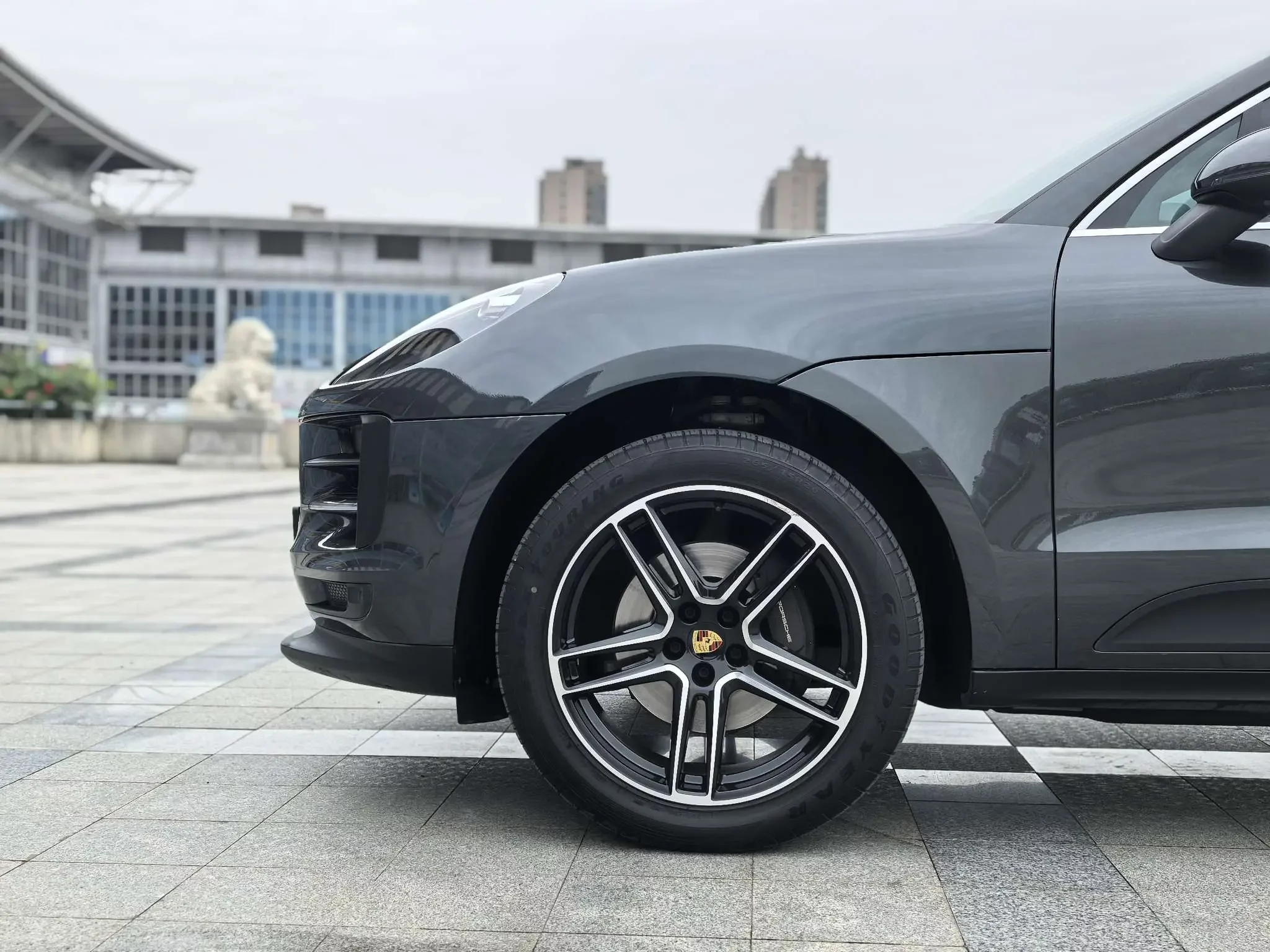 Porsche Macan