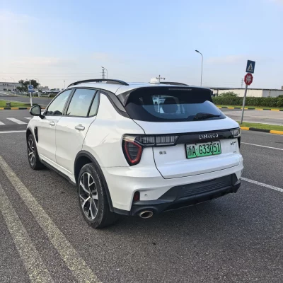 Lynk & Co 01 EM-P