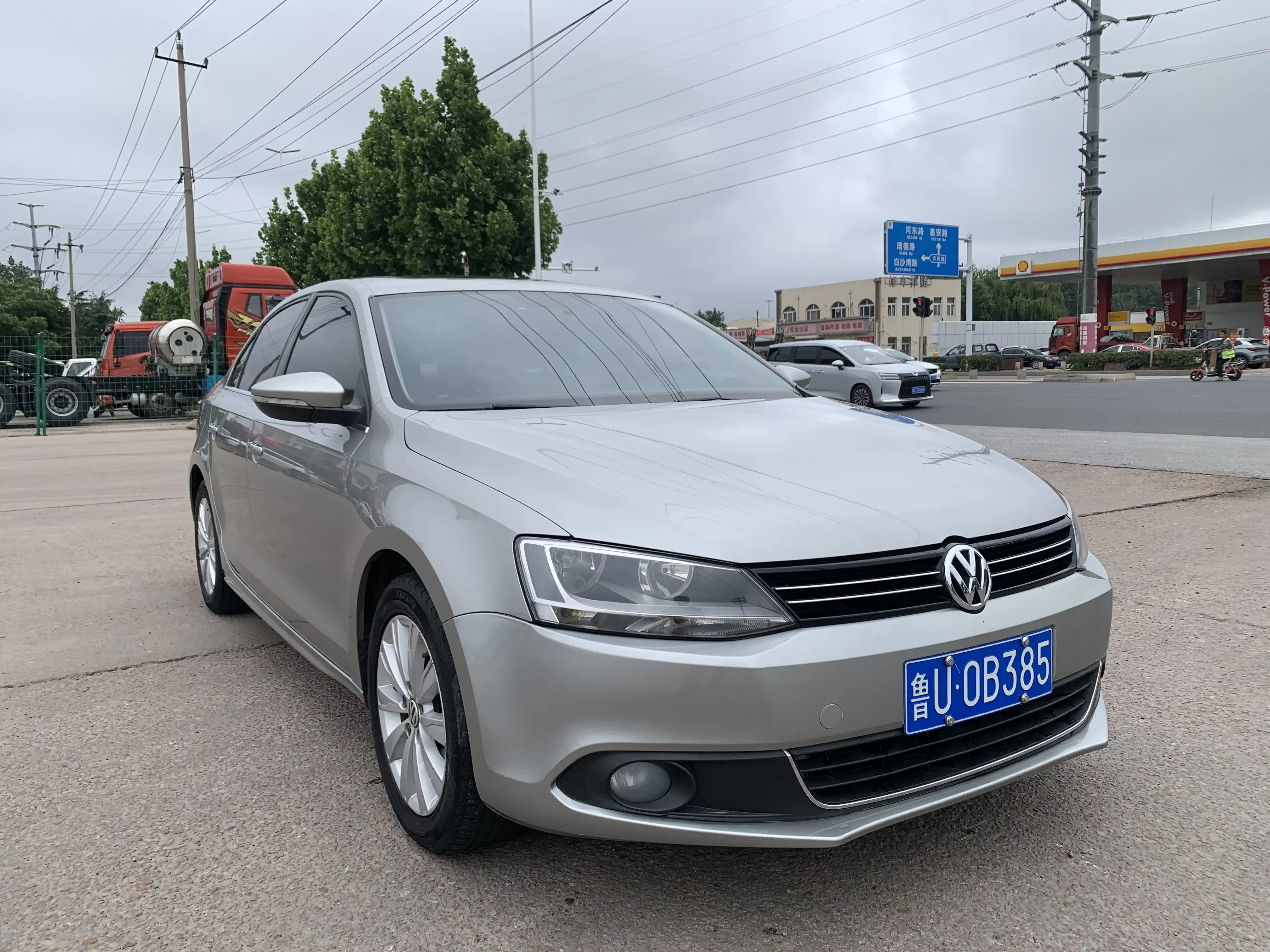 Volkswagen Sagitar