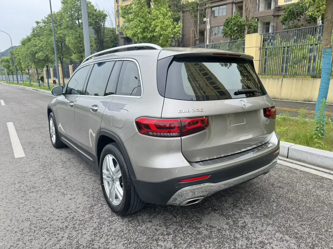Mercedes-Benz GLB