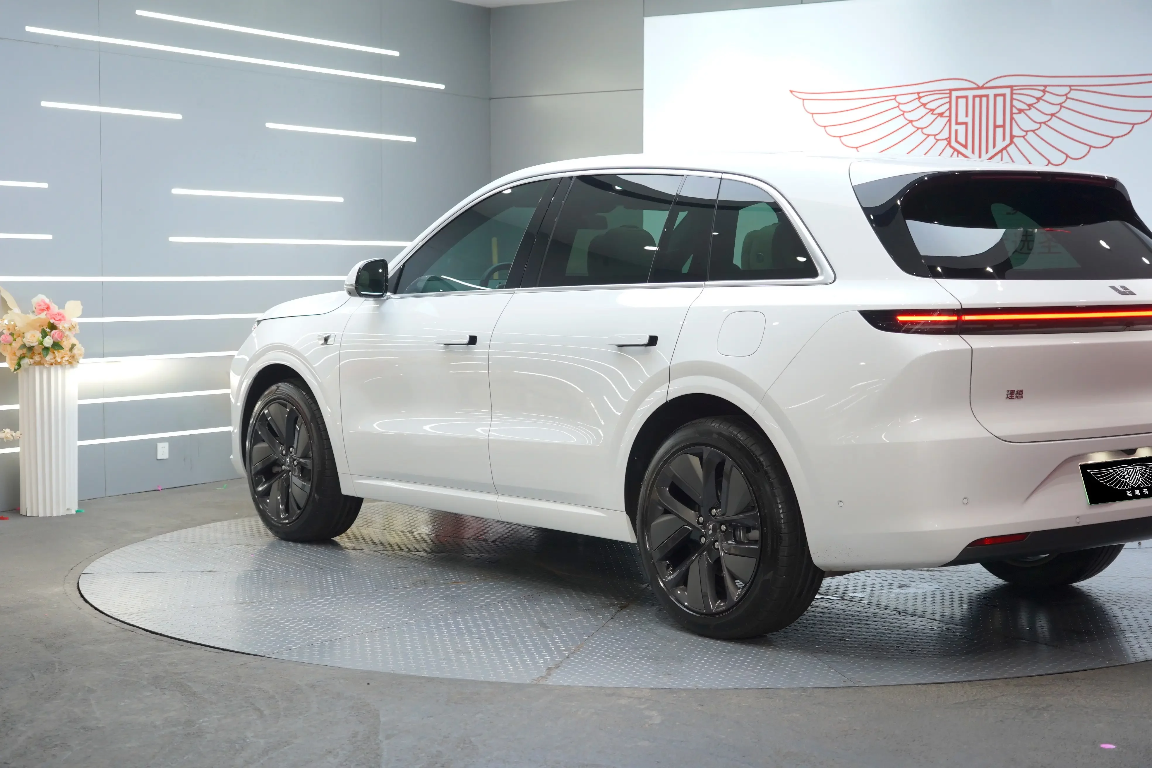 Lixiang L6