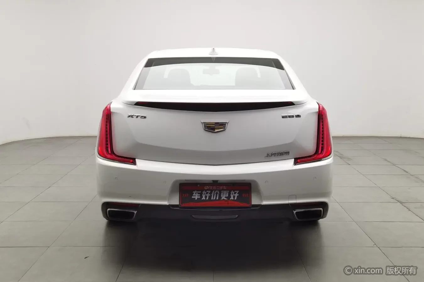 Cadillac XTS