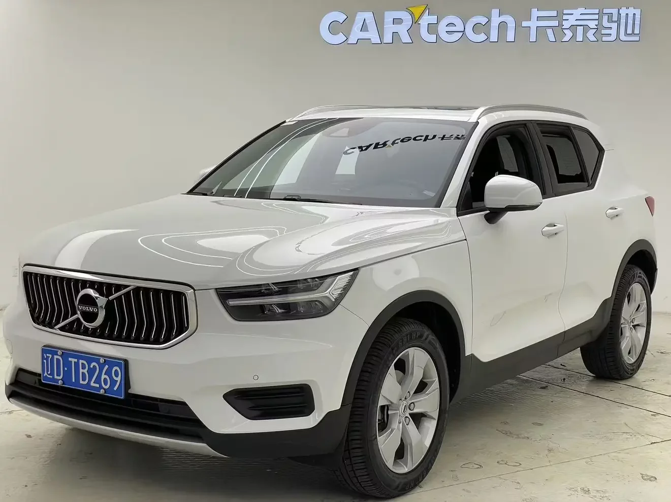 Volvo XC40