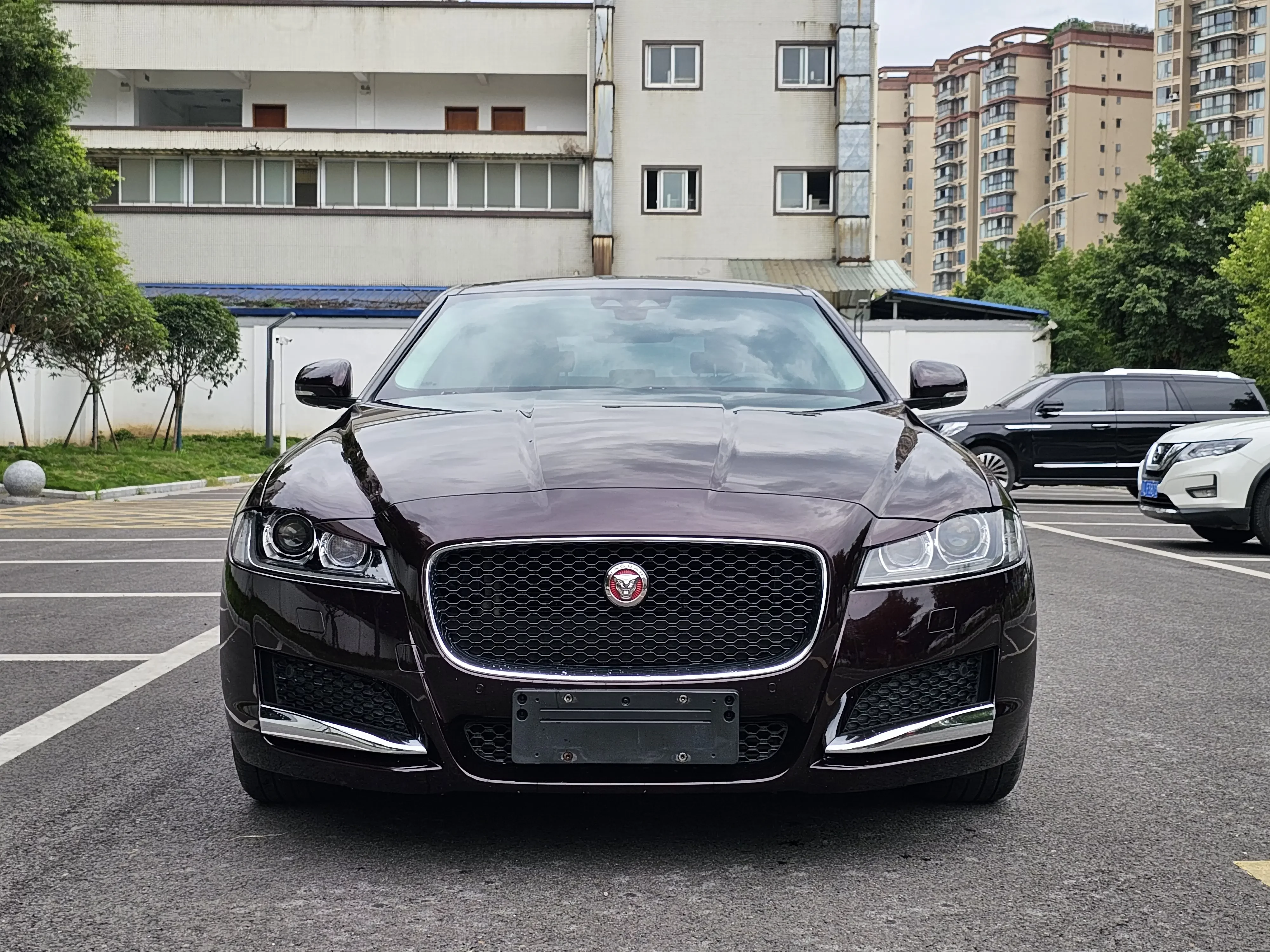Jaguar XFL