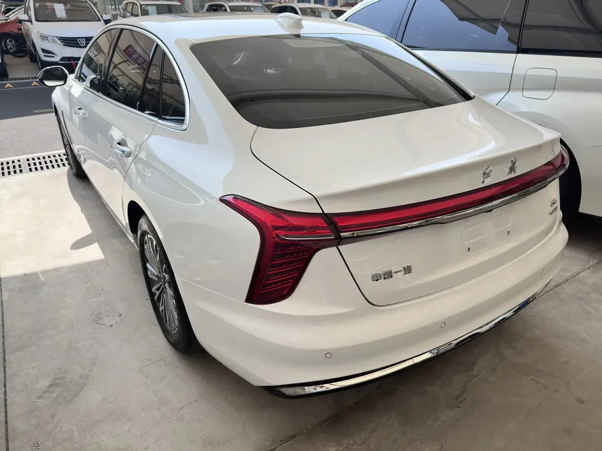 Hongqi H5