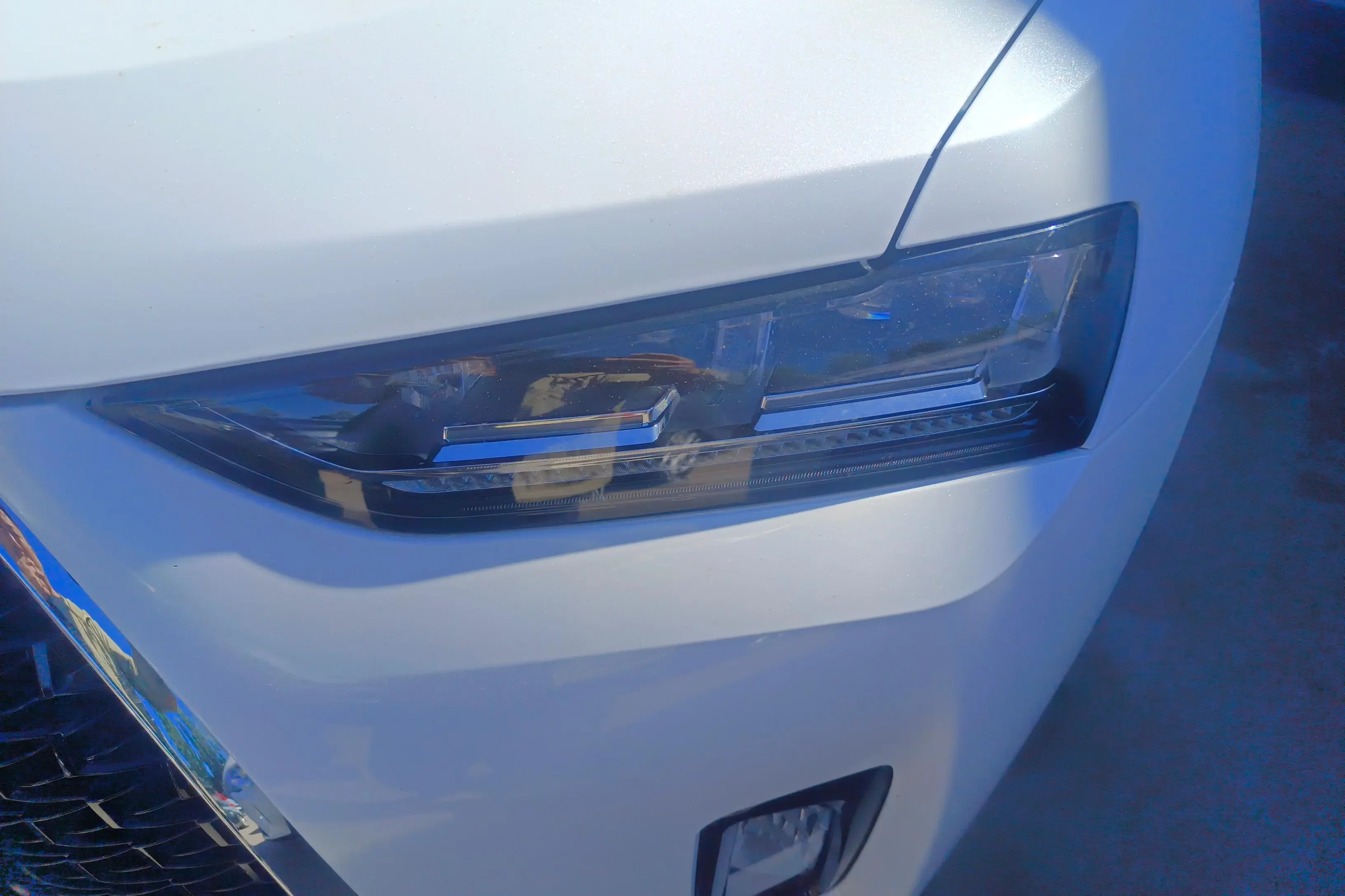 Wey Wei brand P8